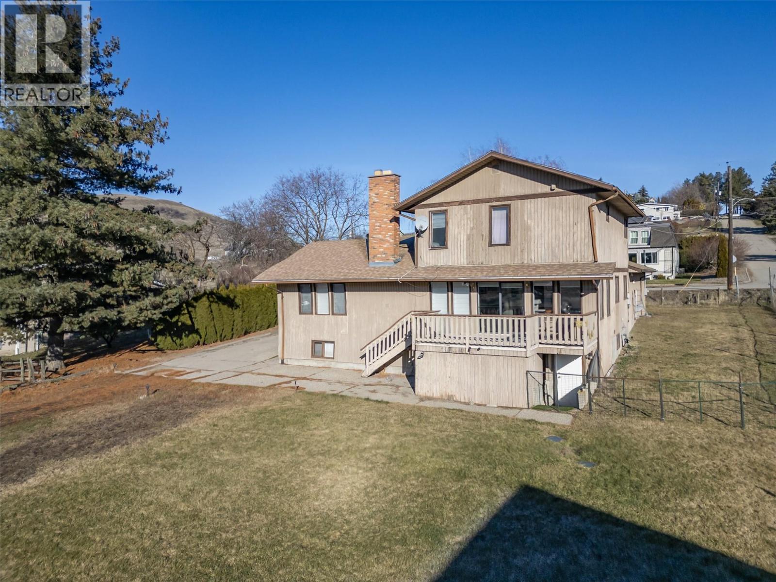 9810 Venables Drive, Coldstream, British Columbia  V1B 2J9 - Photo 5 - 10376335