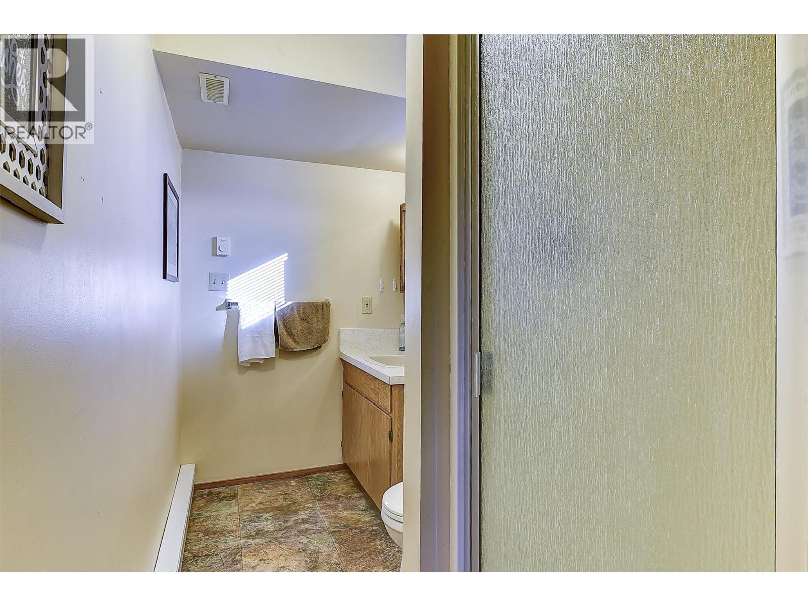 9810 Venables Drive, Coldstream, British Columbia  V1B 2J9 - Photo 53 - 10376335