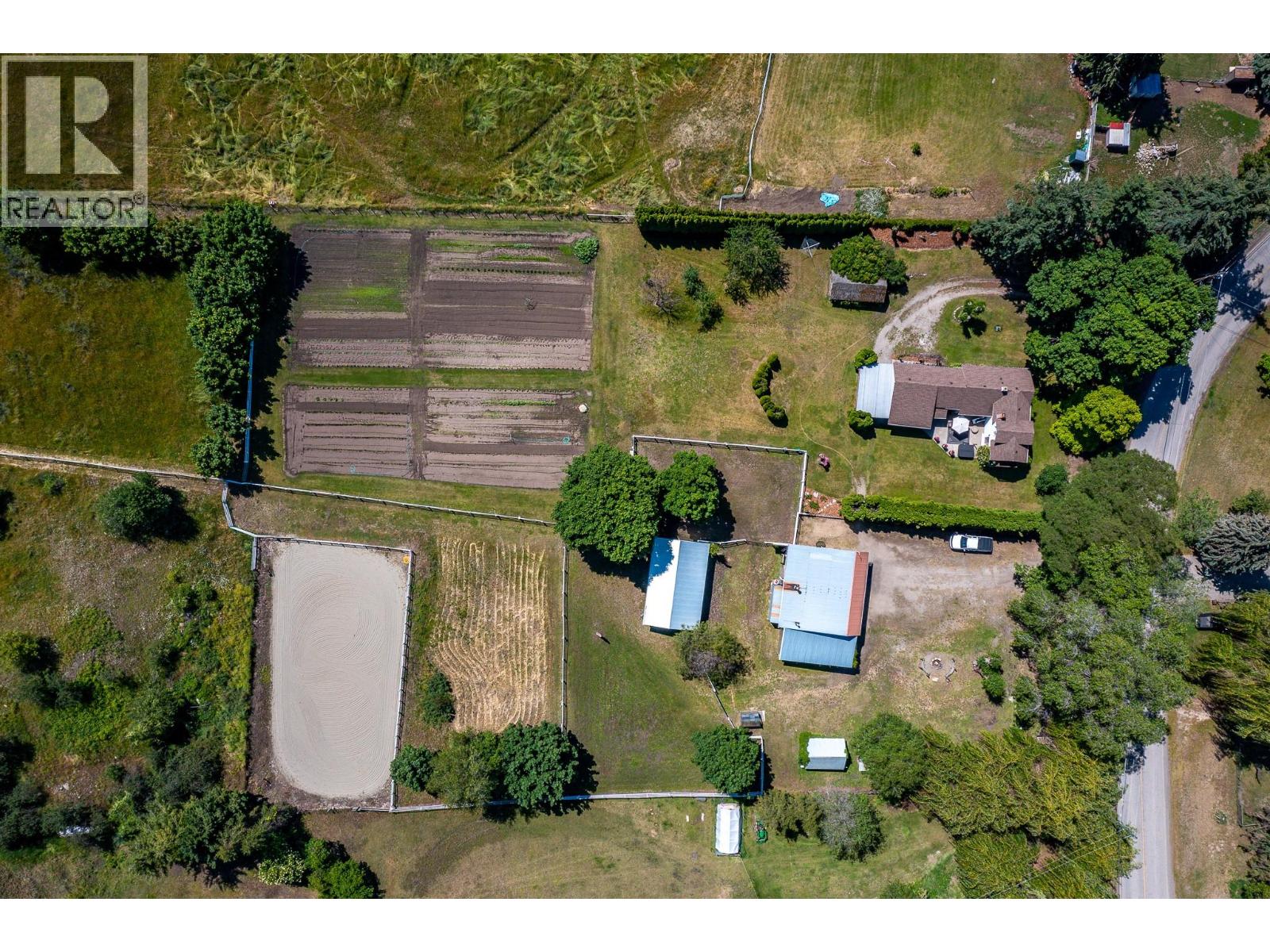 6775 L&a Road, Vernon, British Columbia  V1B 3T1 - Photo 43 - 10376253