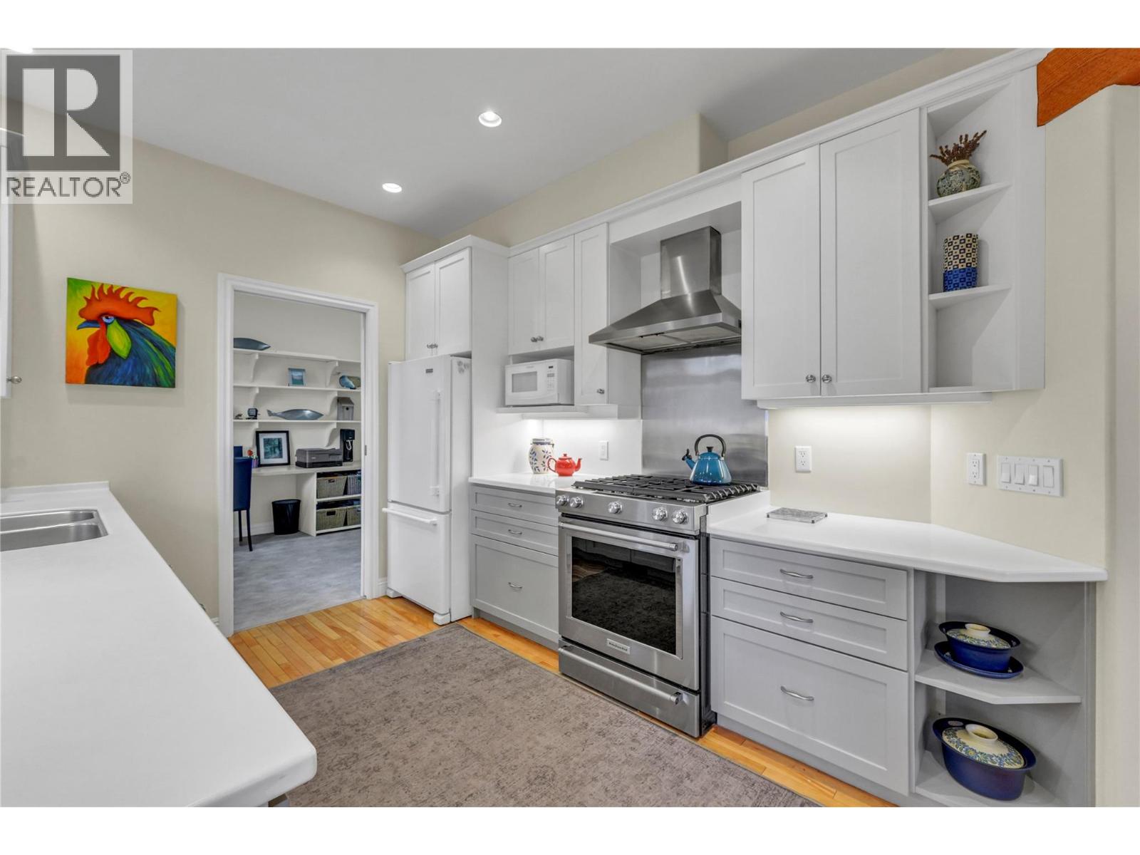 5733 Clark Street, Summerland, British Columbia  V0H 1Z4 - Photo 16 - 10373440