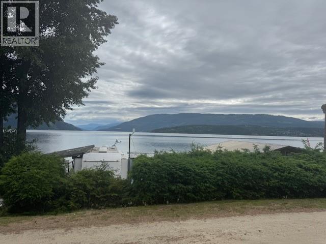 6592 Trans Canada Highway Unit# 7, Salmon Arm, British Columbia  V1E 4M2 - Photo 2 - 10376268