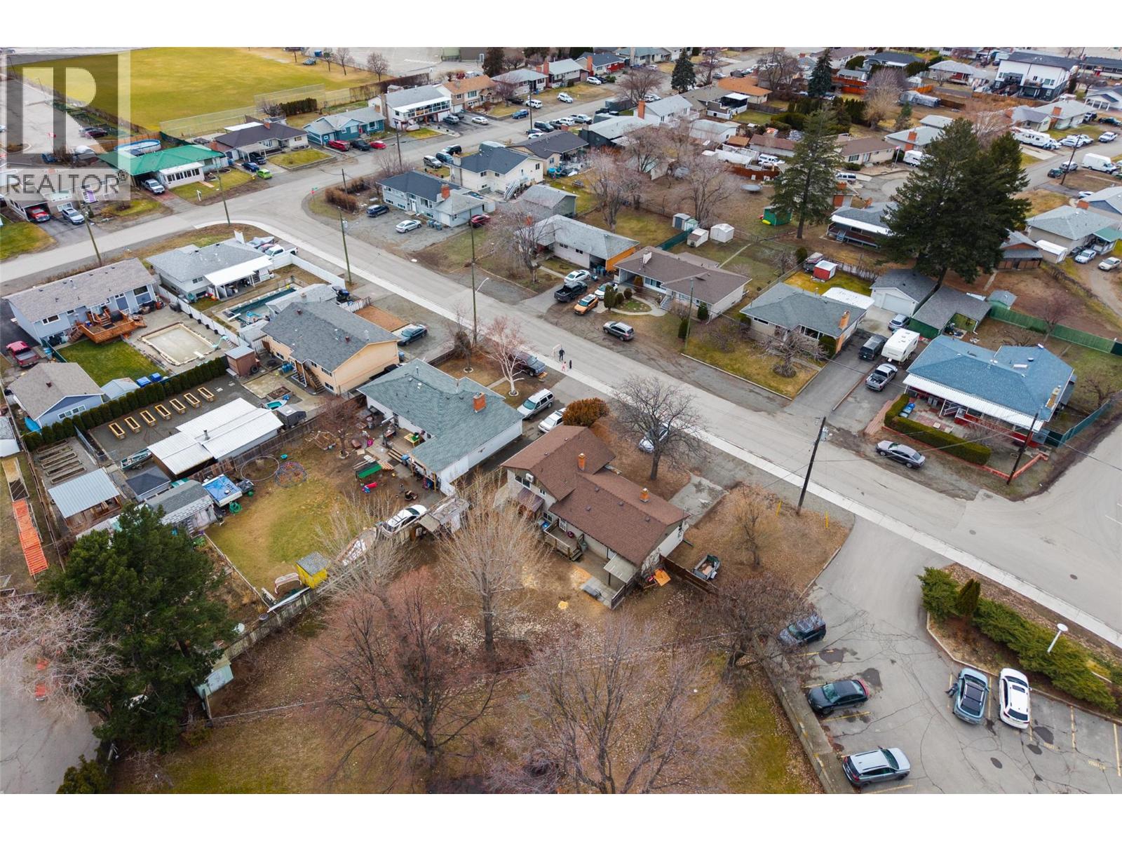 714 9th Street, Kamloops, British Columbia  V2B 2Y8 - Photo 36 - 10376373