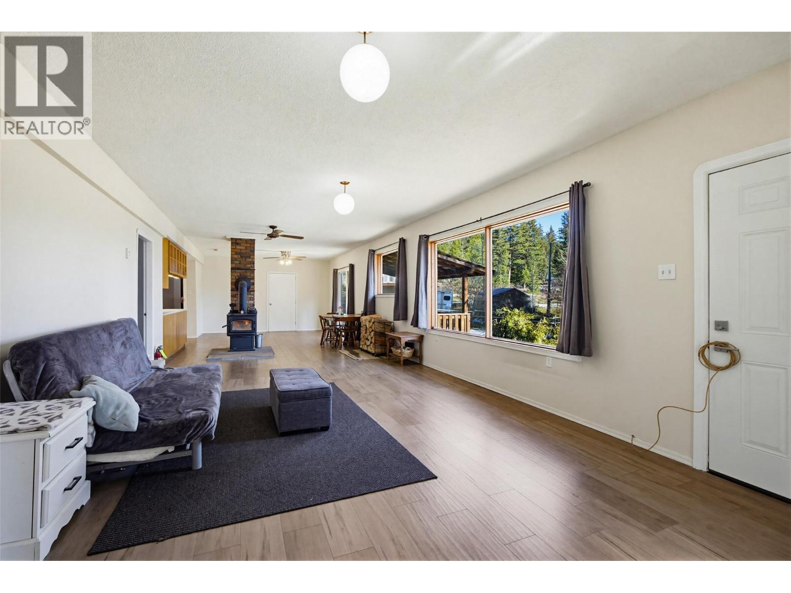 2475 Harper Ranch Pinantan Road, Kamloops, British Columbia  V0E 3E1 - Photo 13 - 10376356