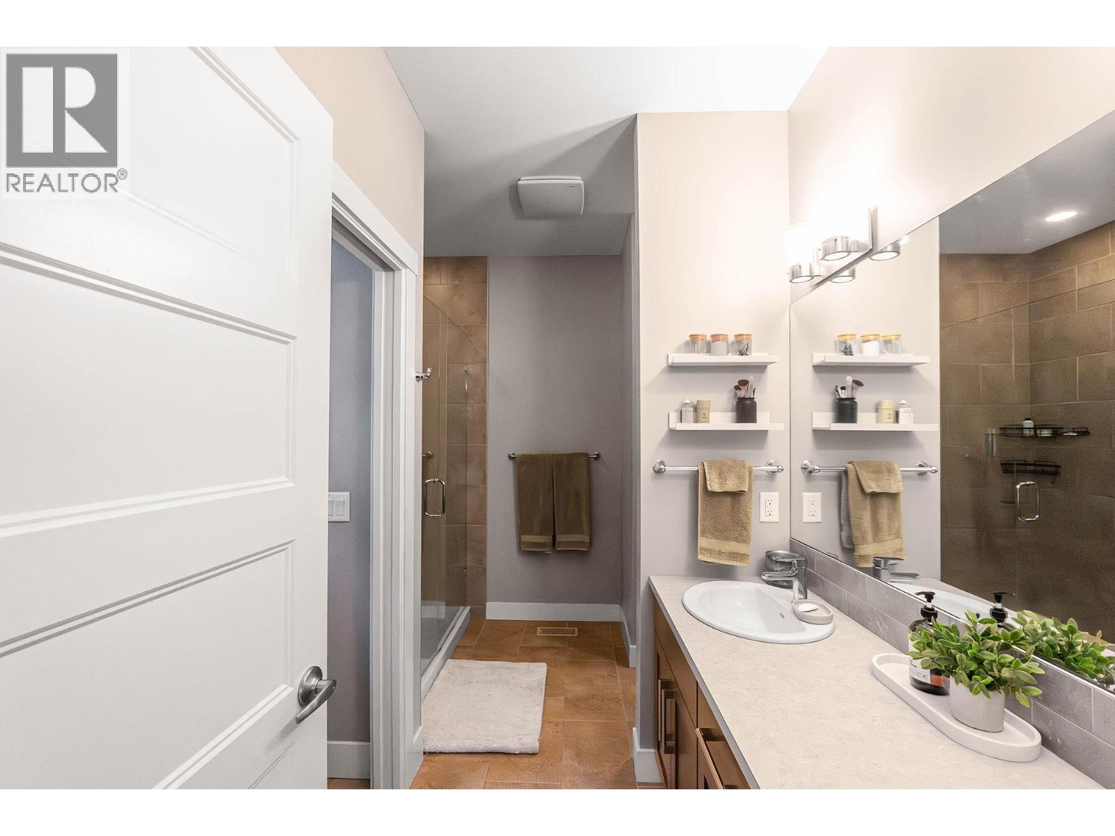 1769 Tower Ranch Drive, Kelowna, British Columbia  V1P 1T2 - Photo 18 - 10376311