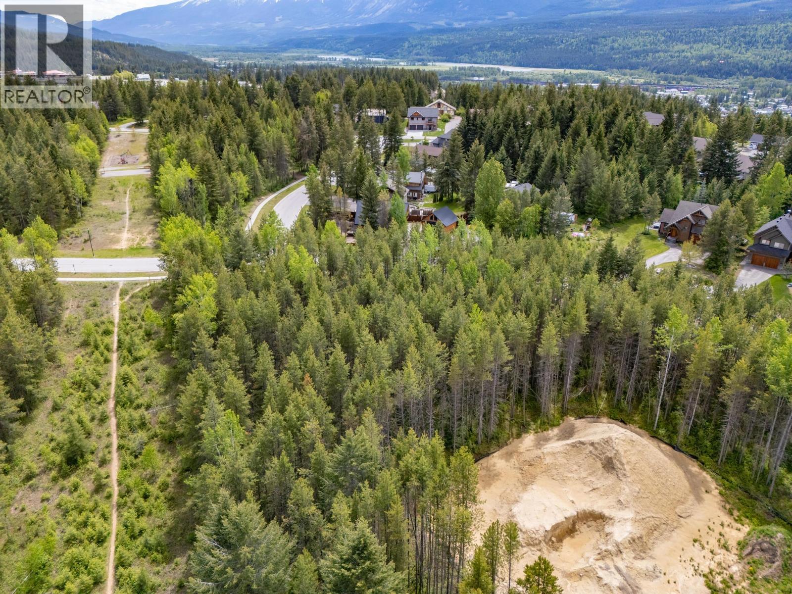 1402 Granite Drive, Golden, British Columbia  V0A 1H0 - Photo 18 - 10376068