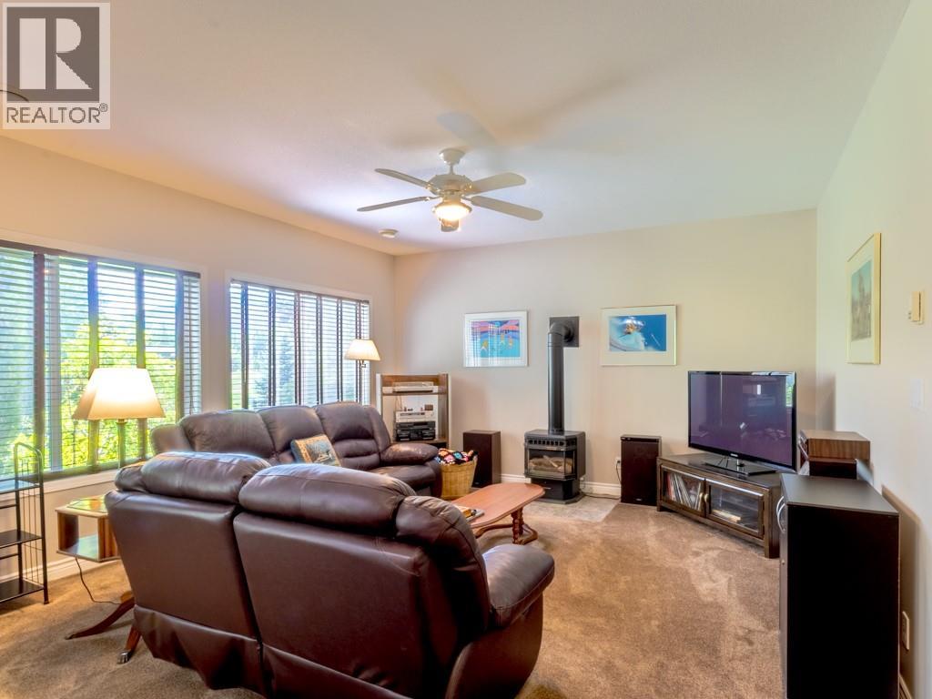 2600 Fairway Place, Blind Bay, British Columbia  V0E 1H2 - Photo 25 - 10376340