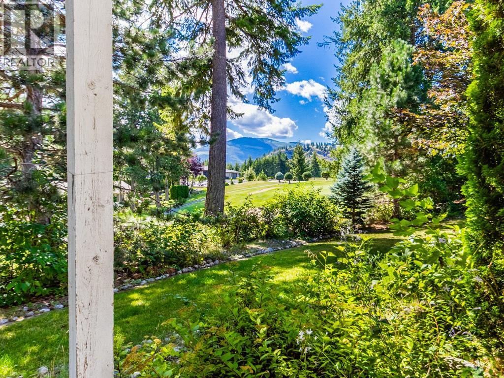 2600 Fairway Place, Blind Bay, British Columbia  V0E 1H2 - Photo 32 - 10376340