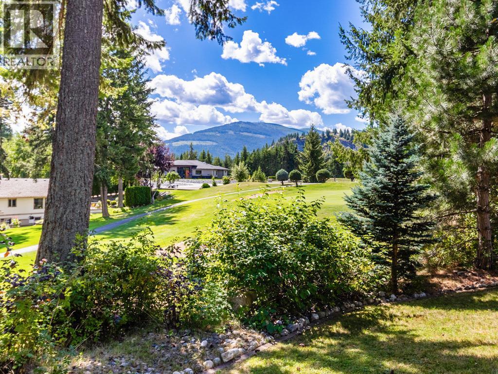 2600 Fairway Place, Blind Bay, British Columbia  V0E 1H2 - Photo 33 - 10376340
