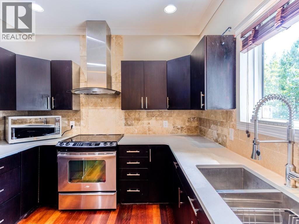 2600 Fairway Place, Blind Bay, British Columbia  V0E 1H2 - Photo 9 - 10376340