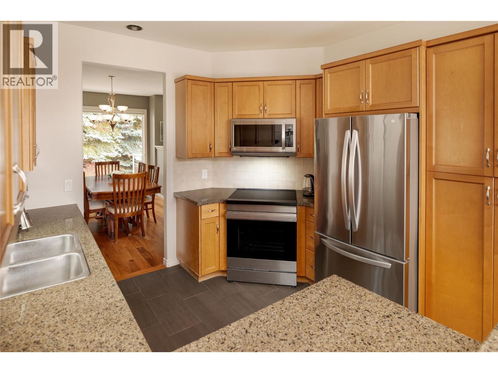 4182 Gallaghers Boulevard S, Kelowna, British Columbia  V1V 4X2 - Photo 11 - 10376246