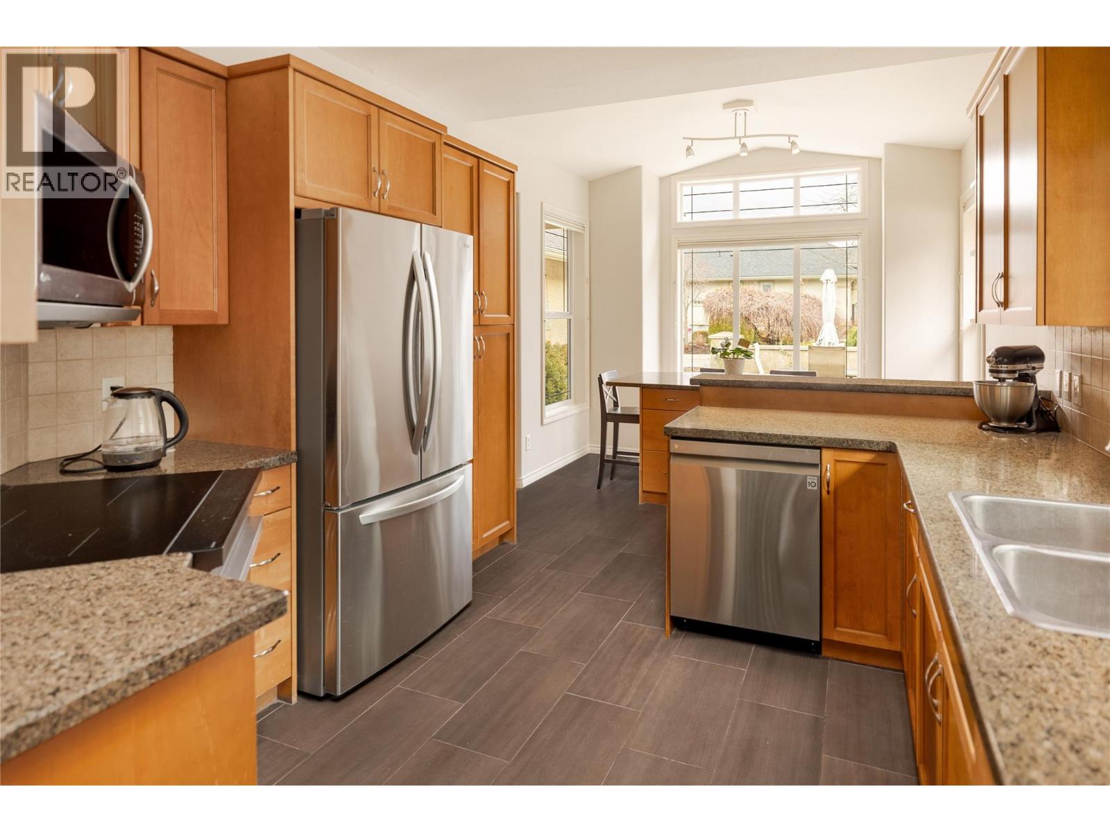 4182 Gallaghers Boulevard S, Kelowna, British Columbia  V1V 4X2 - Photo 13 - 10376246