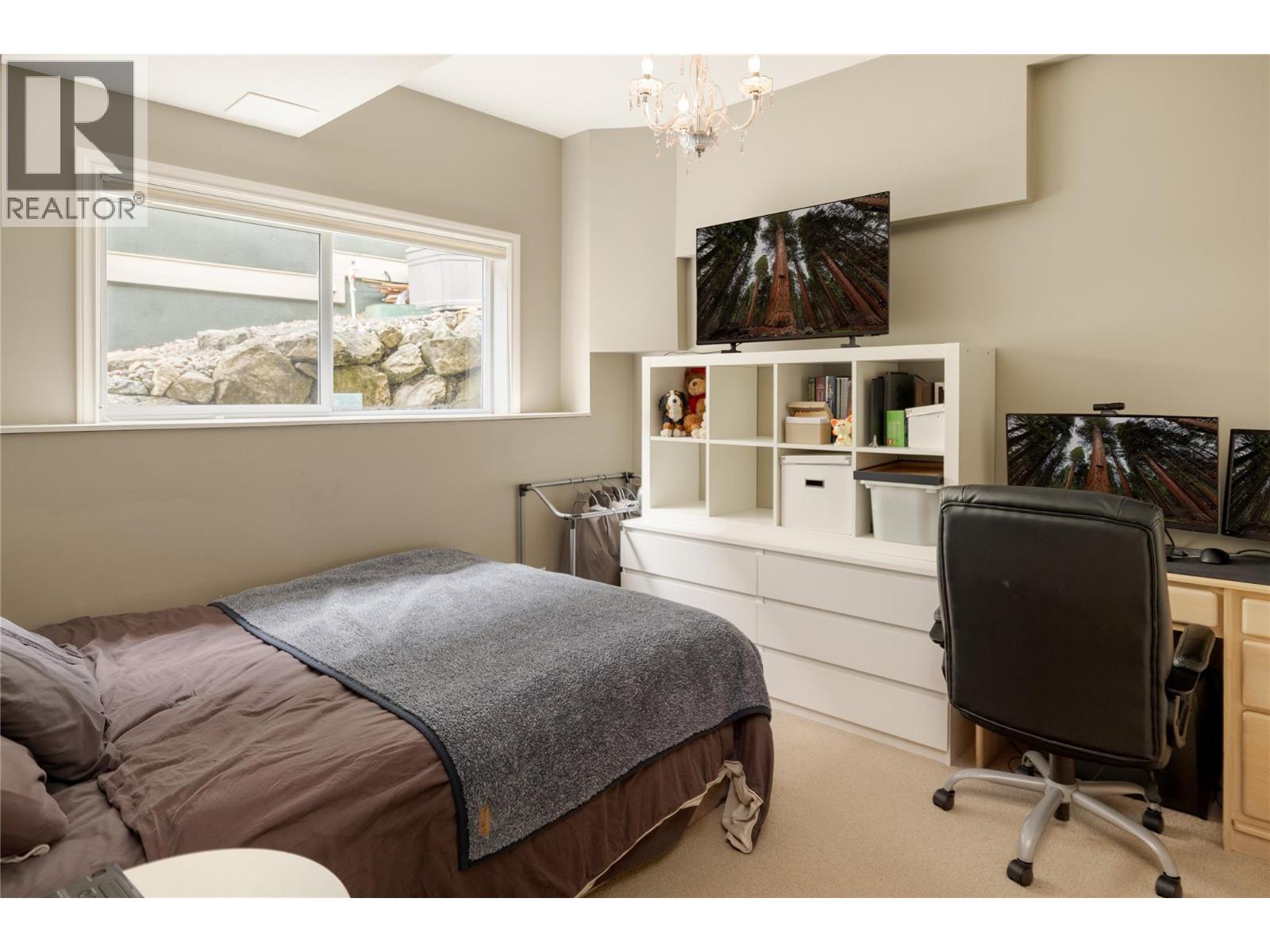 4182 Gallaghers Boulevard S, Kelowna, British Columbia  V1V 4X2 - Photo 32 - 10376246