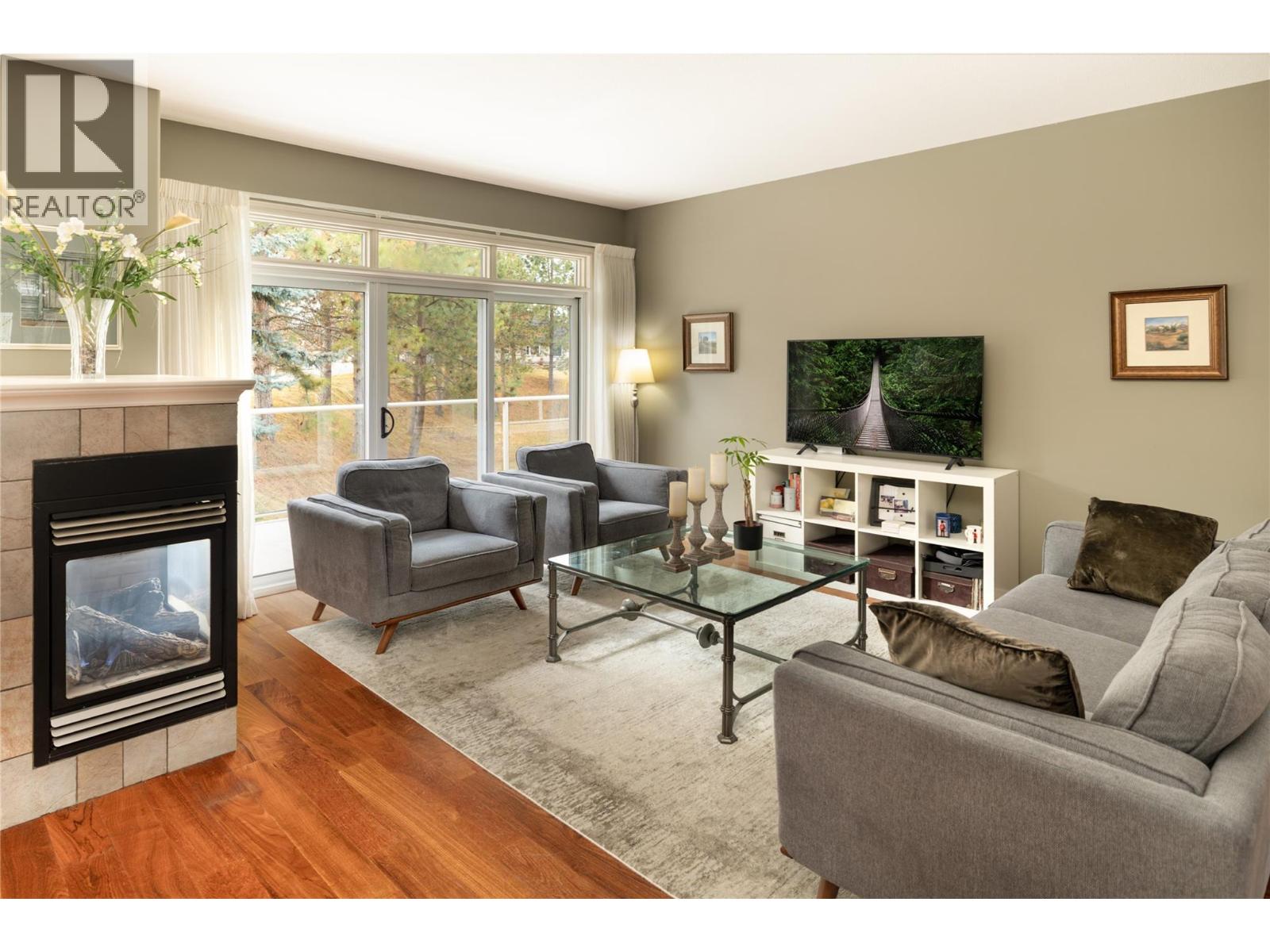 4182 Gallaghers Boulevard S, Kelowna, British Columbia  V1V 4X2 - Photo 4 - 10376246