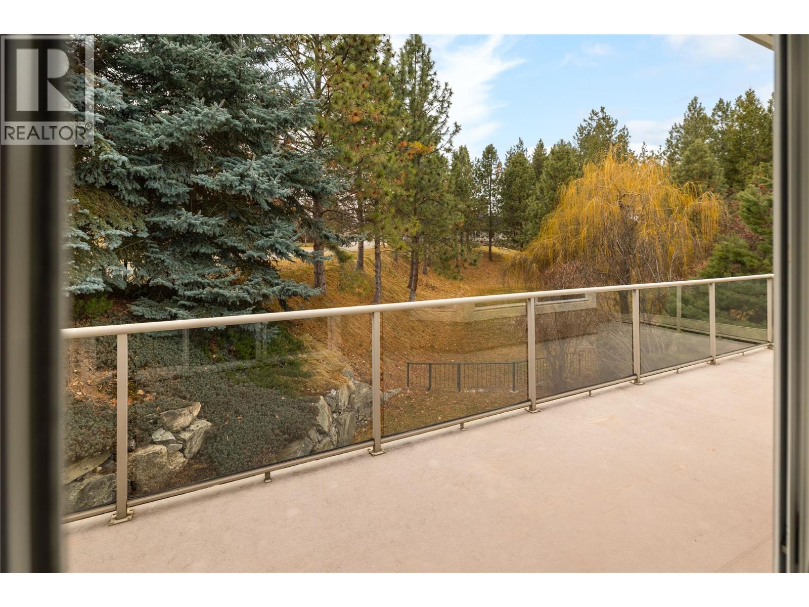 4182 Gallaghers Boulevard S, Kelowna, British Columbia  V1V 4X2 - Photo 6 - 10376246