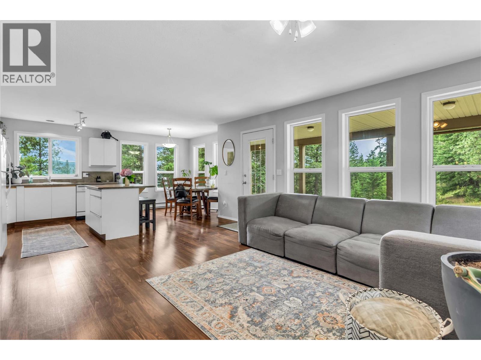 5738 Goudie Road, Kelowna, British Columbia  V1P 1M4 - Photo 66 - 10376148