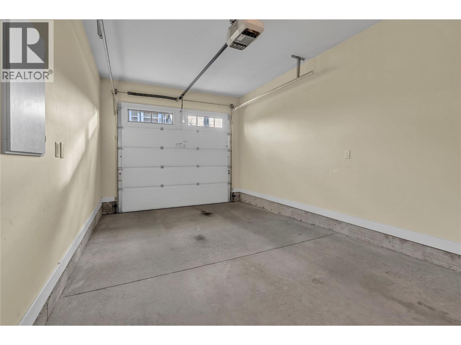 1011 Dynes Avenue, Penticton, British Columbia  V2A 1E9 - Photo 47 - 10375699