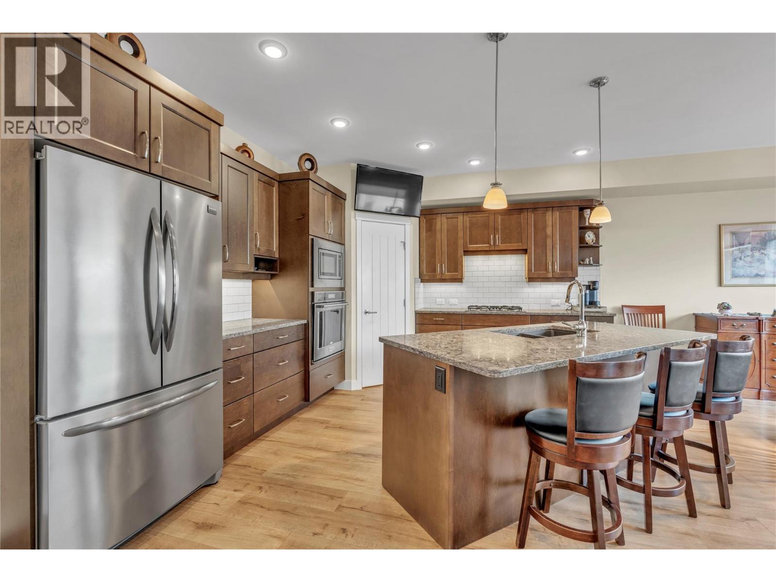 1011 Dynes Avenue, Penticton, British Columbia  V2A 1E9 - Photo 6 - 10375699