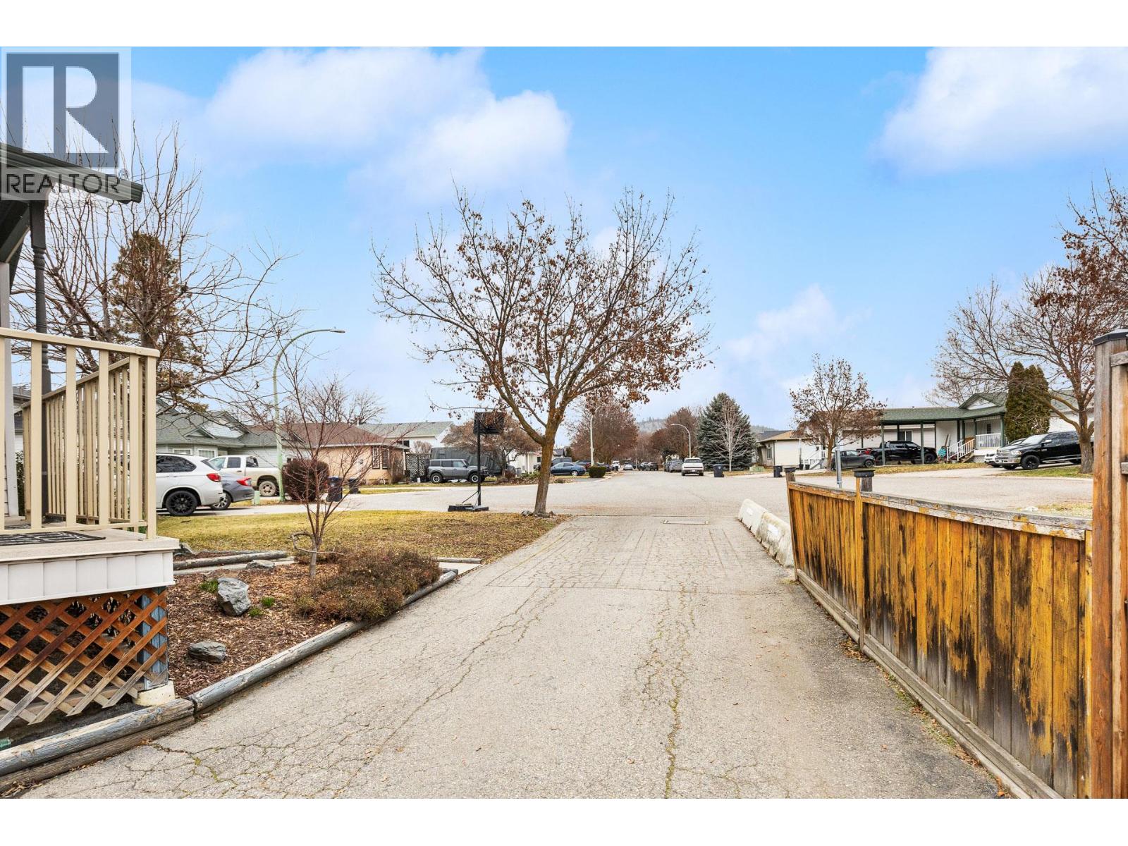 198 Ritchie Court, Kelowna, British Columbia  V1V 2A8 - Photo 36 - 10376265