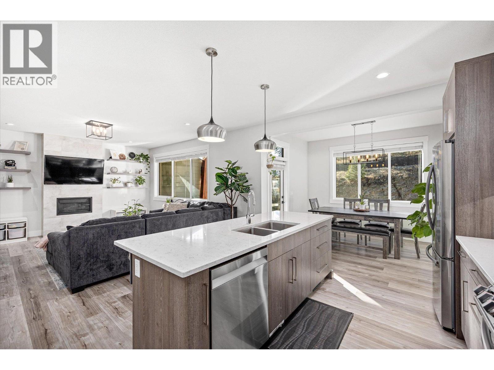 2575 Eagle Ridge Drive Unit# 7, West Kelowna, British Columbia  V4T 0B7 - Photo 4 - 10374540