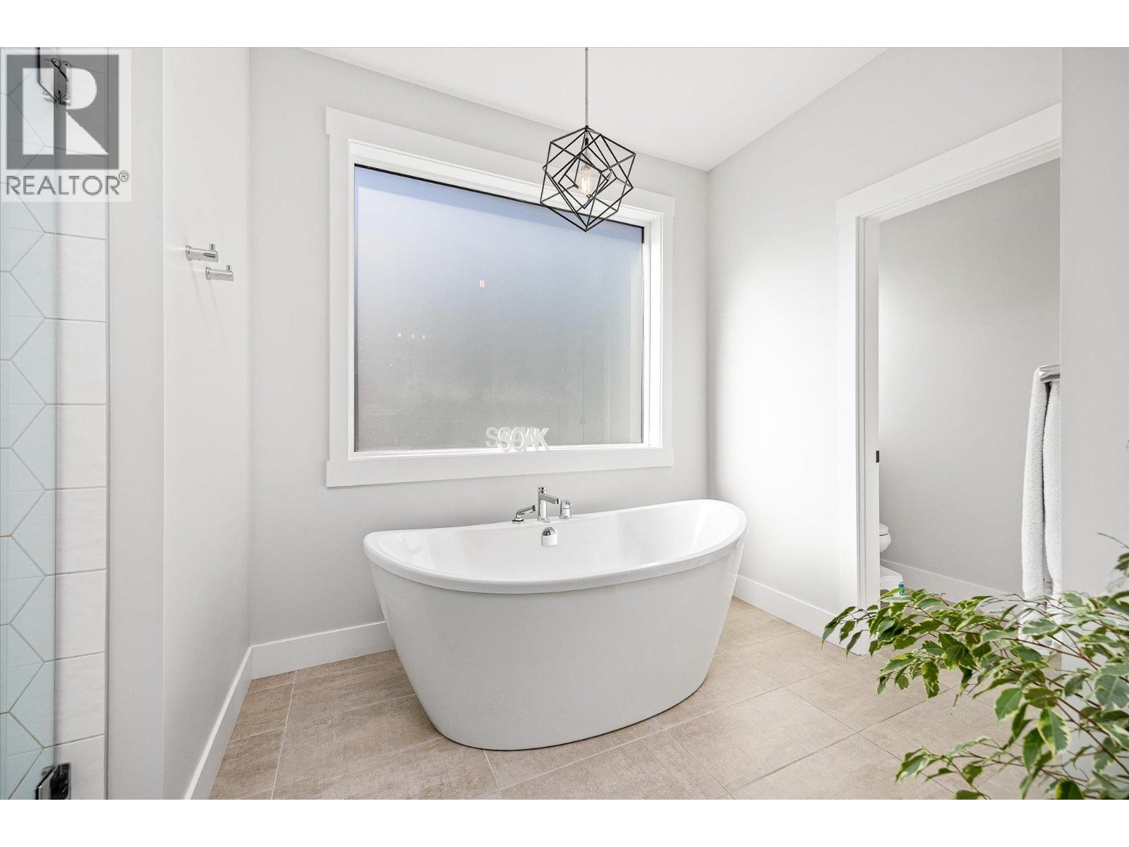 2575 Eagle Ridge Drive Unit# 7, West Kelowna, British Columbia  V4T 0B7 - Photo 5 - 10374540