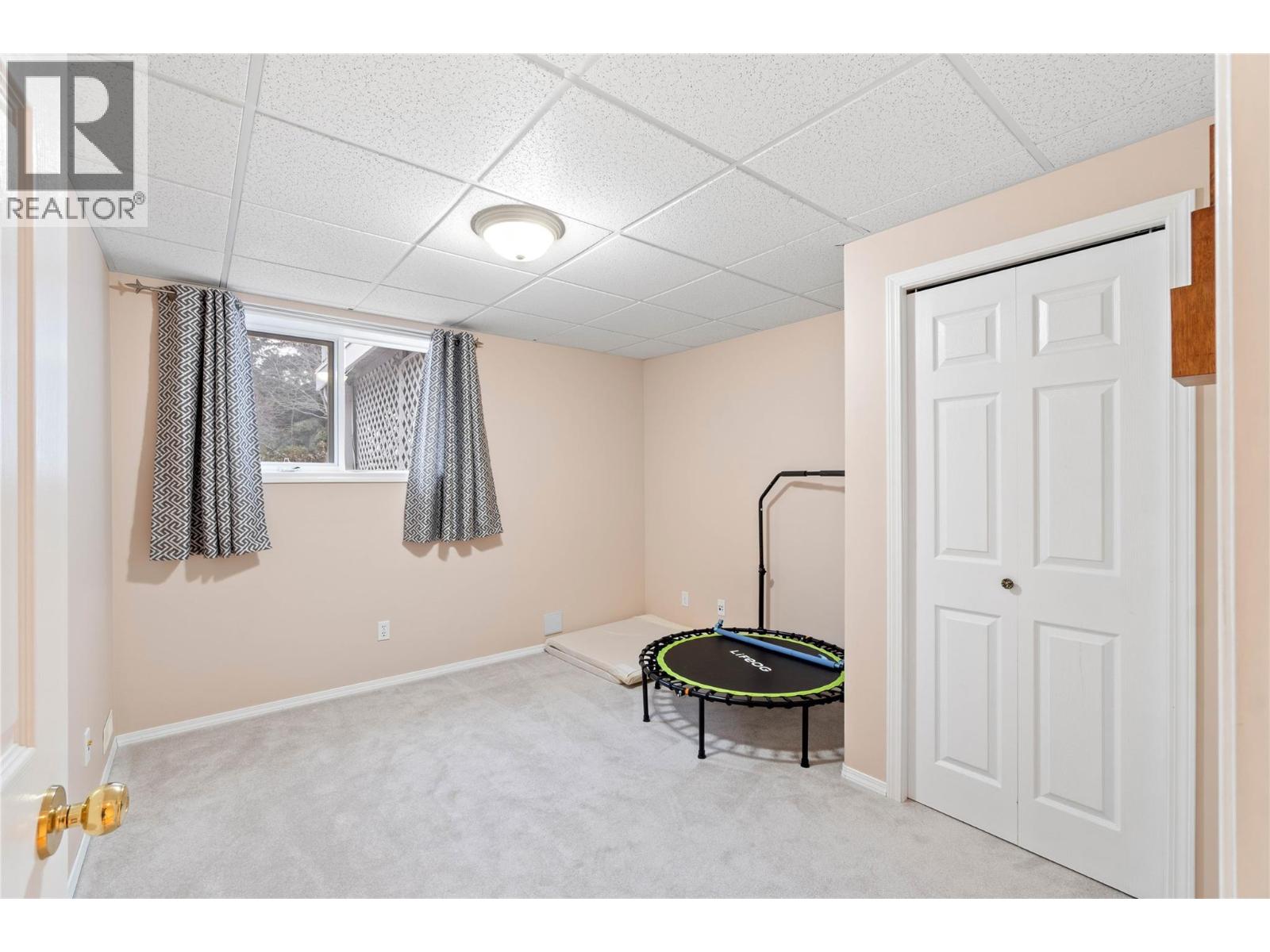 1869 Mckinley Court, Kamloops, British Columbia  V2E 2L9 - Photo 15 - 10376329