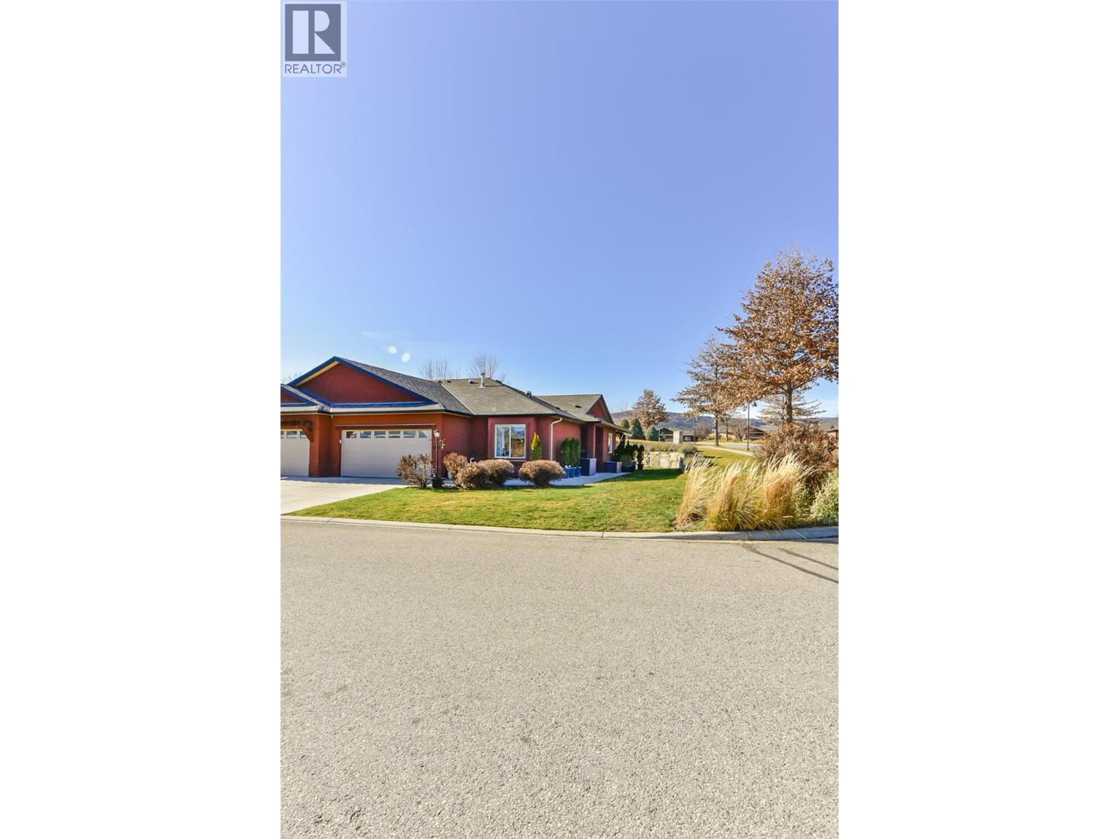 3827 Sonoma Pines Drive, Westbank, British Columbia  V4T 2C3 - Photo 3 - 10376063