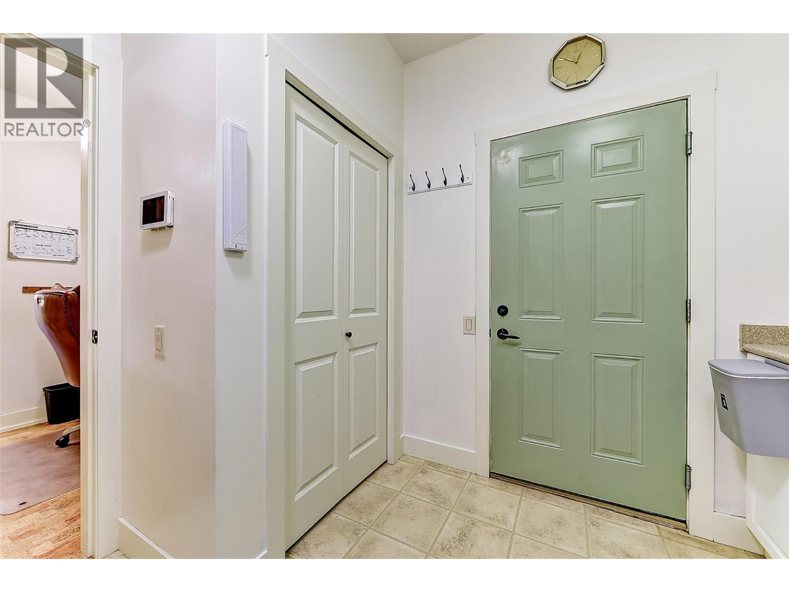 3827 Sonoma Pines Drive, Westbank, British Columbia  V4T 2C3 - Photo 38 - 10376063