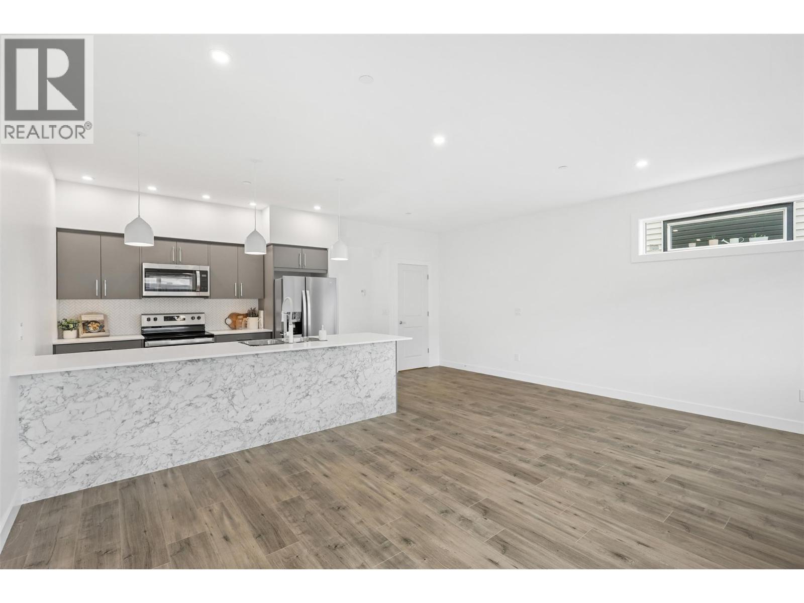 8960 Dallas Drive Unit# 119, Kamloops, British Columbia  V2C 6V1 - Photo 5 - 10376327