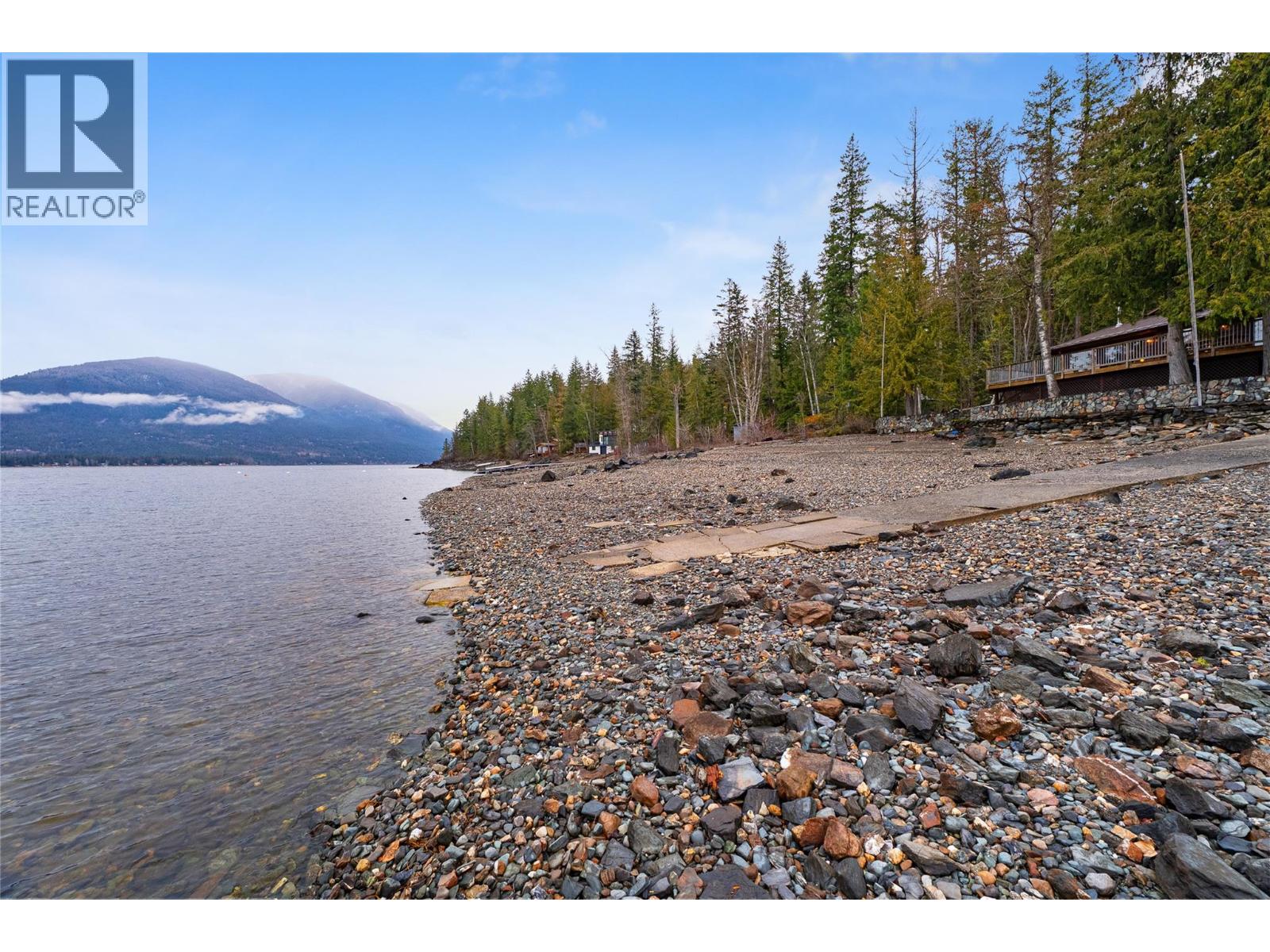 4119 Reid Road, Eagle Bay, British Columbia  V0E 1T0 - Photo 12 - 10376084