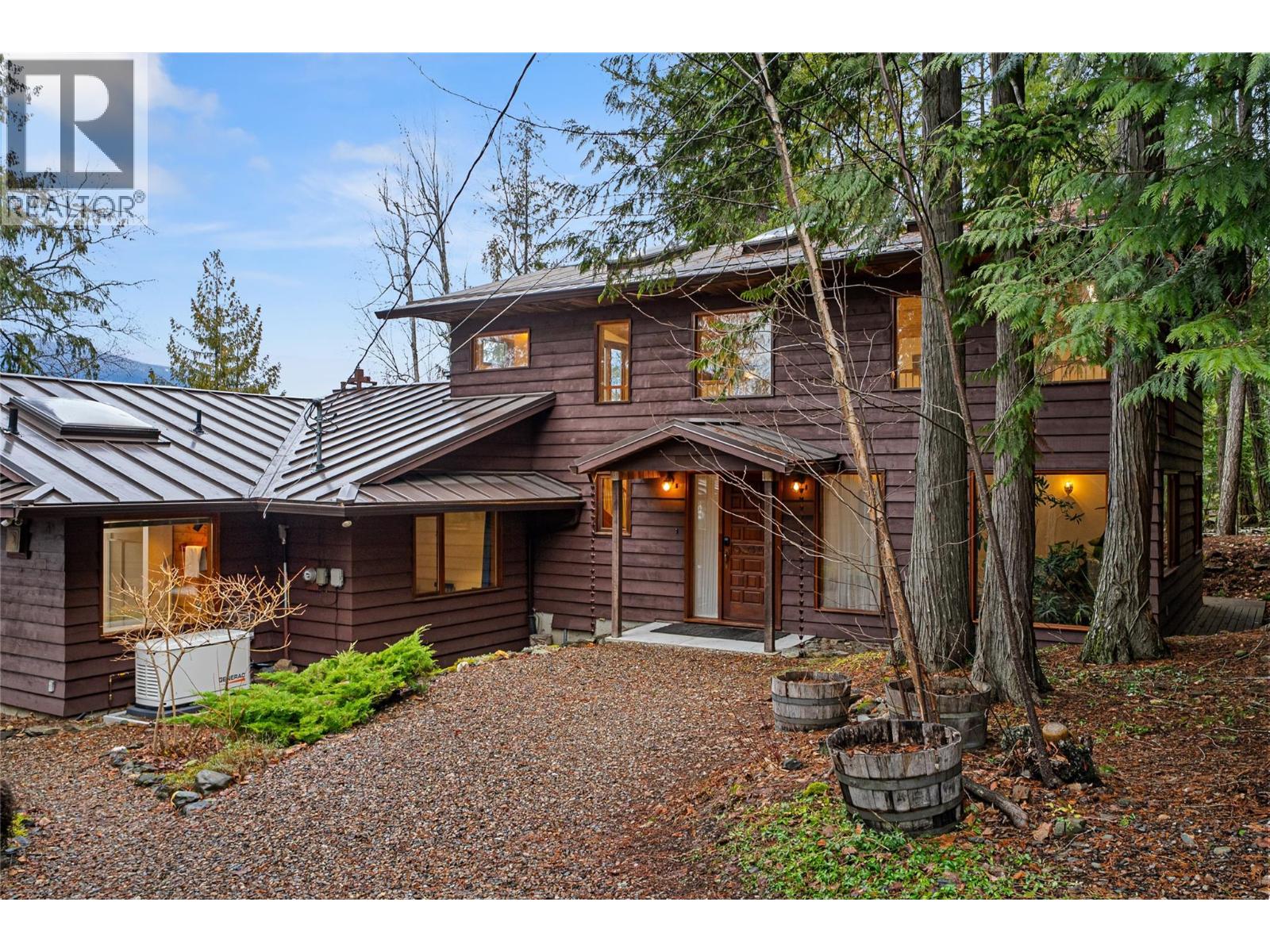 4119 Reid Road, Eagle Bay, British Columbia  V0E 1T0 - Photo 19 - 10376084