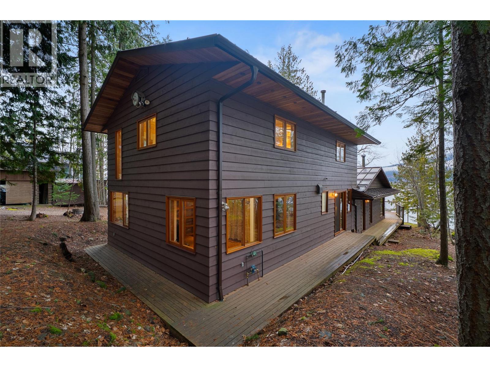 4119 Reid Road, Eagle Bay, British Columbia  V0E 1T0 - Photo 20 - 10376084