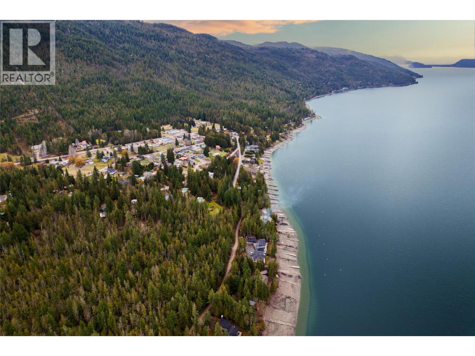 4119 Reid Road, Eagle Bay, British Columbia  V0E 1T0 - Photo 4 - 10376084