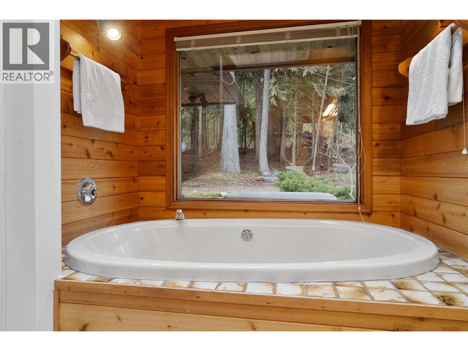 4119 Reid Road, Eagle Bay, British Columbia  V0E 1T0 - Photo 51 - 10376084