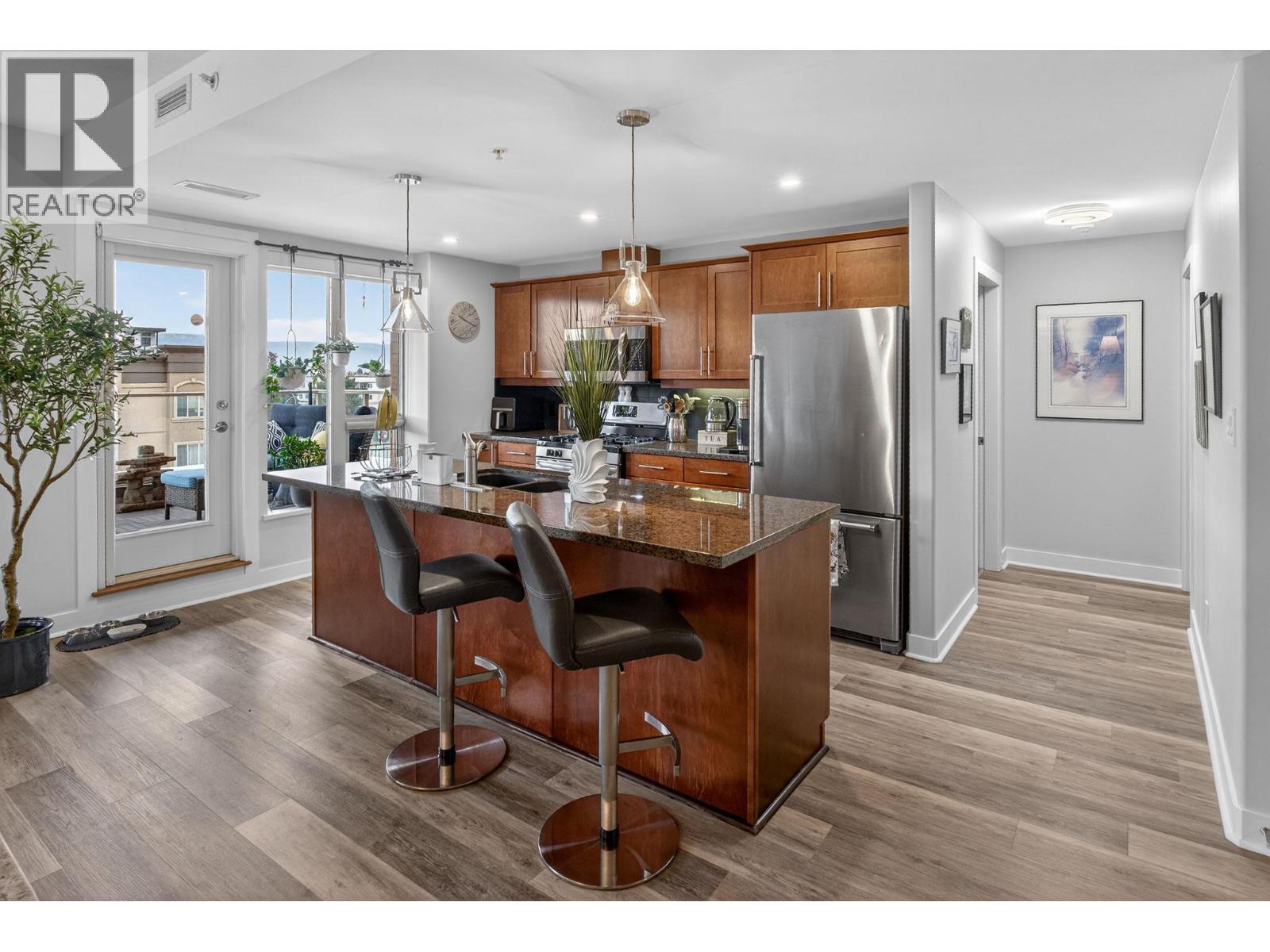 1160 Bernard Avenue Unit# 410, Kelowna, British Columbia  V1Y 6R2 - Photo 5 - 10376016