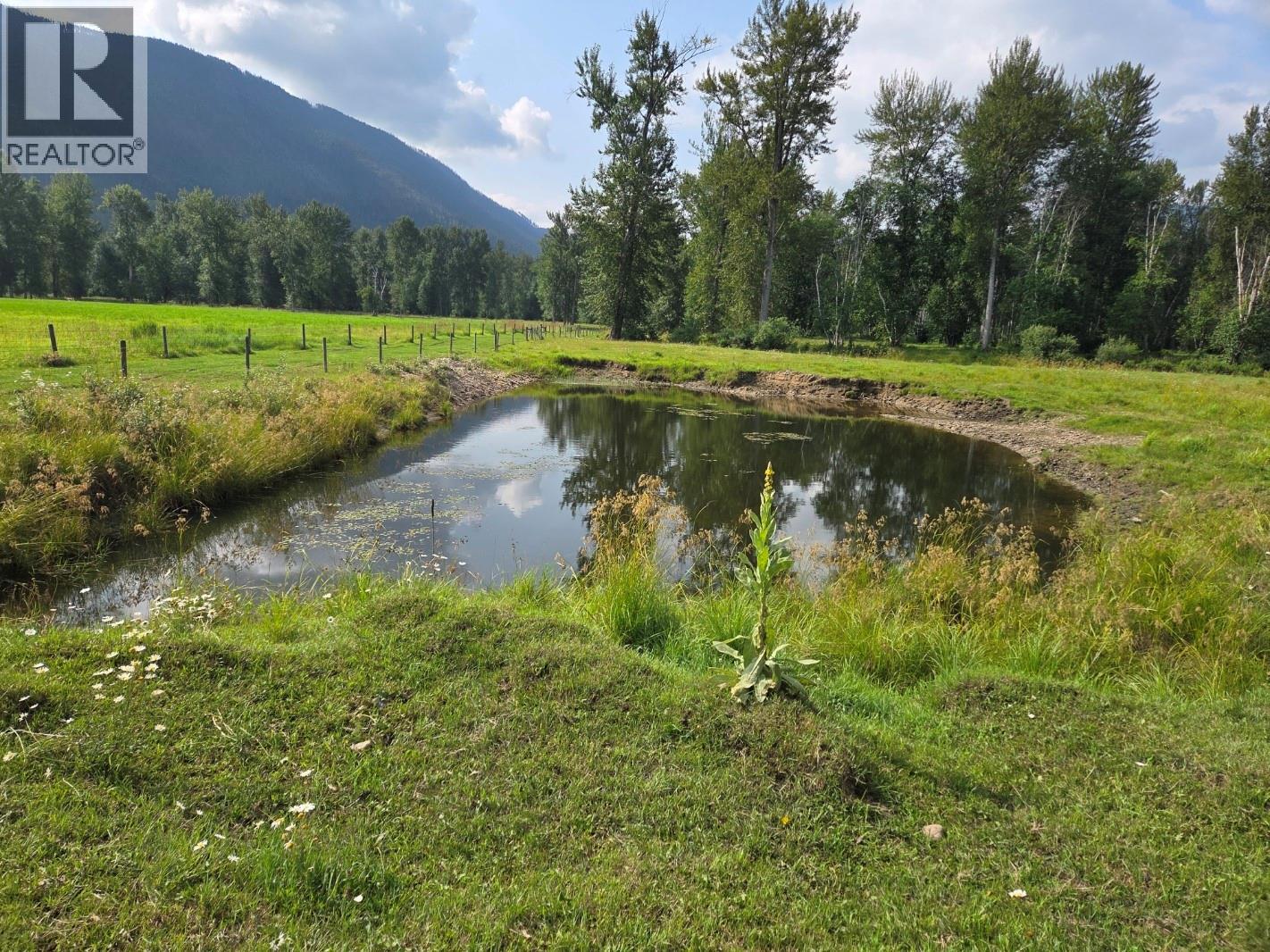 3284/3326 Yellowhead Highway S, Clearwater, British Columbia  V0E 1Z1 - Photo 11 - 10376408