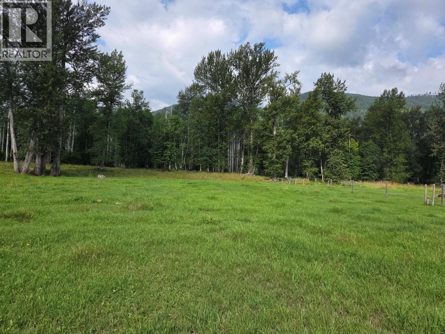 3284/3326 Yellowhead Highway S, Clearwater, British Columbia  V0E 1Z1 - Photo 31 - 10376408