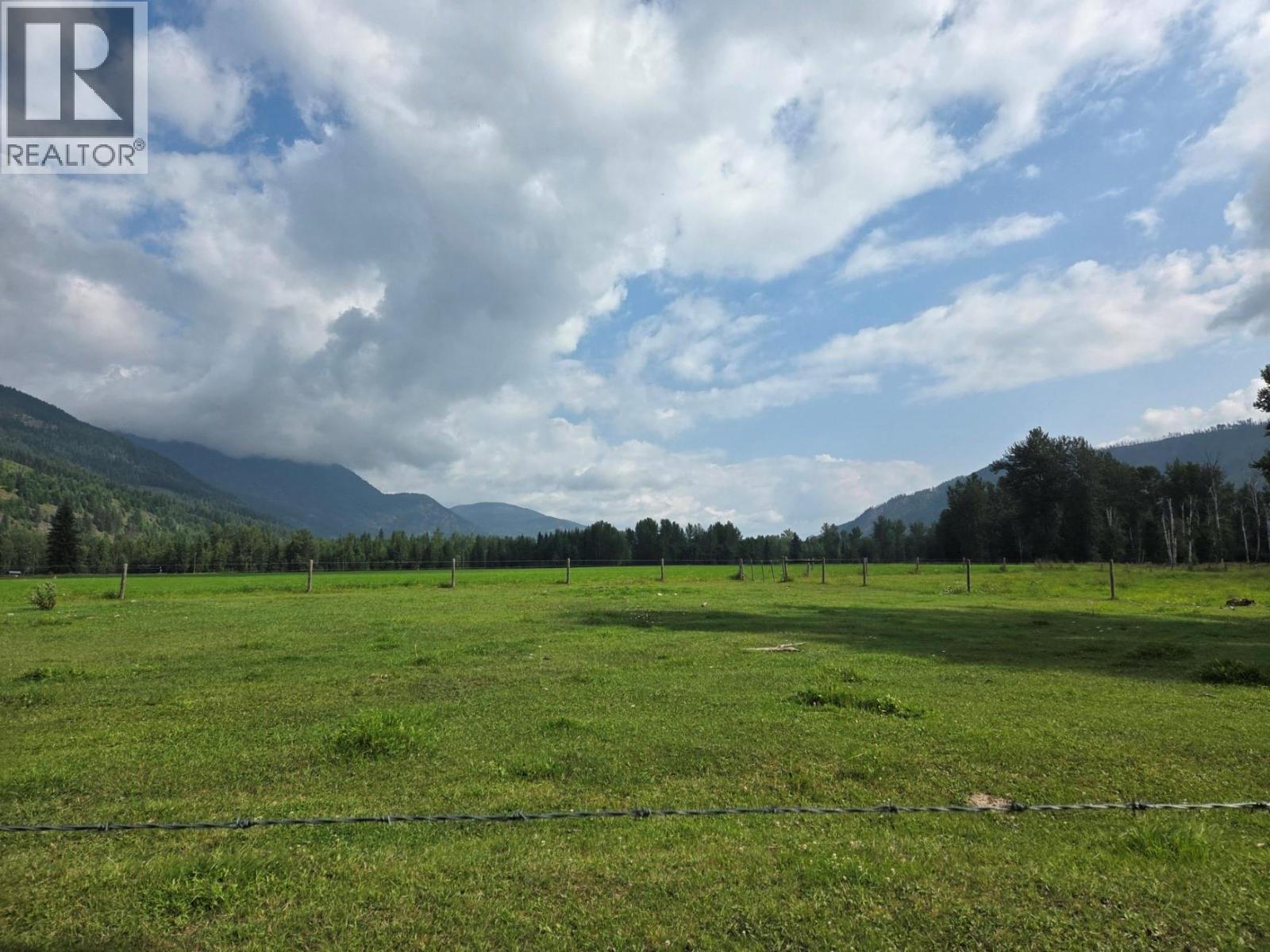 3284/3326 Yellowhead Highway S, Clearwater, British Columbia  V0E 1Z1 - Photo 32 - 10376408