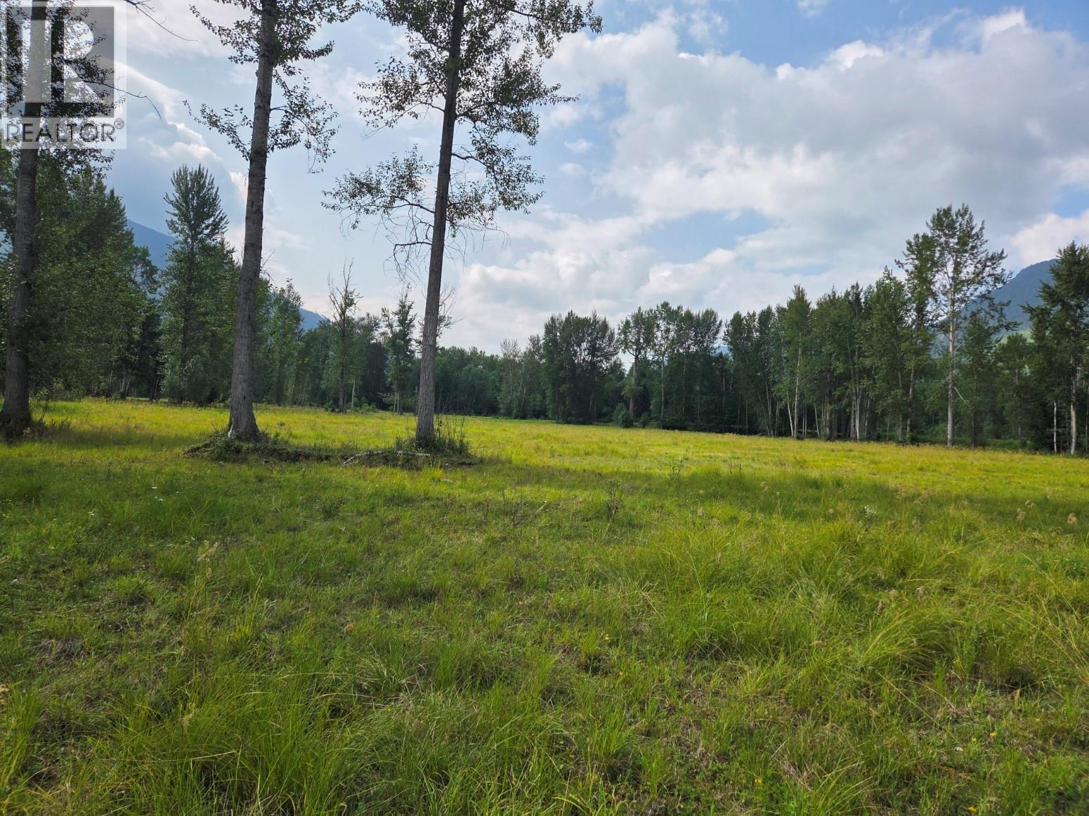 3284/3326 Yellowhead Highway S, Clearwater, British Columbia  V0E 1Z1 - Photo 36 - 10376408