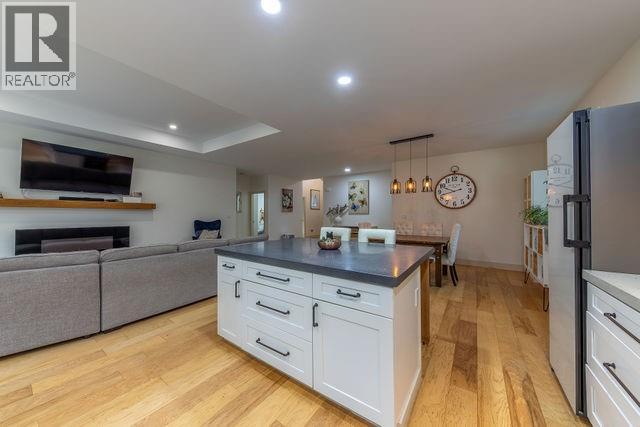 2449 Centennial Drive, Blind Bay, British Columbia  V0E 1H1 - Photo 17 - 10376221