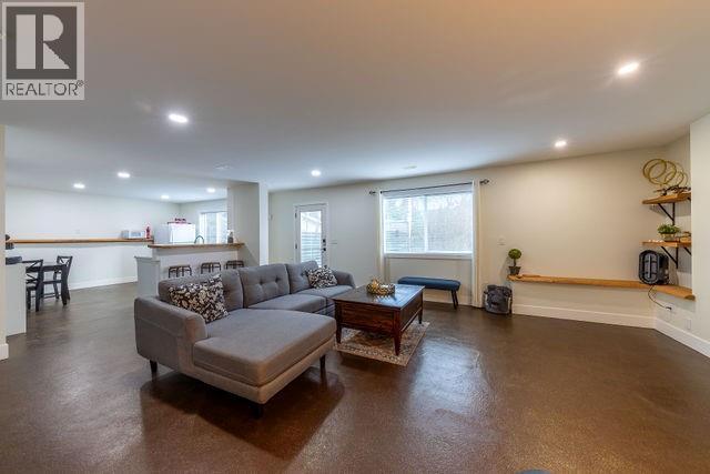 2449 Centennial Drive, Blind Bay, British Columbia  V0E 1H1 - Photo 33 - 10376221