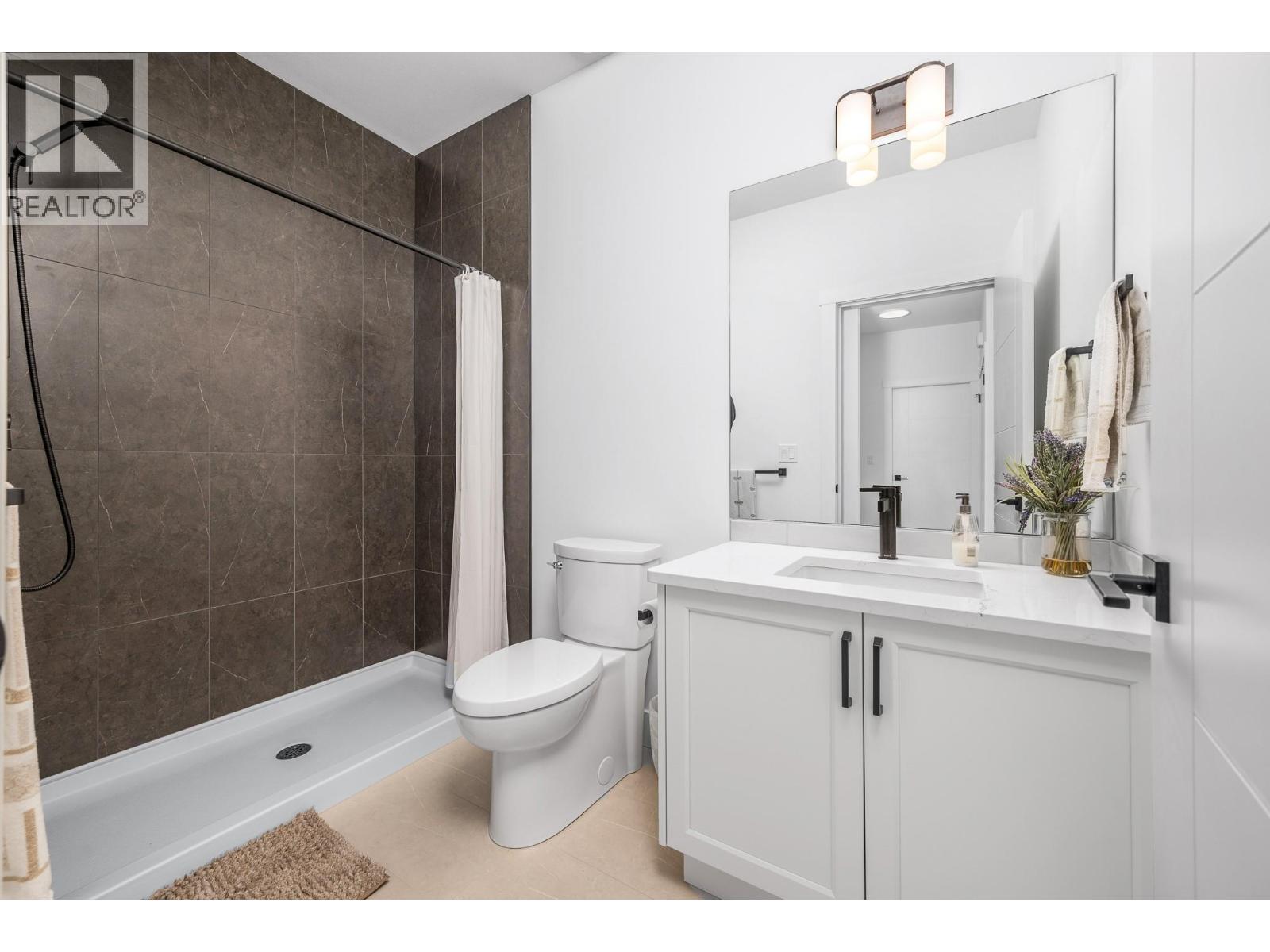 7735 Okanagan Hills Boulevard Unit# 6, Vernon, British Columbia  V1H 0A7 - Photo 20 - 10376080