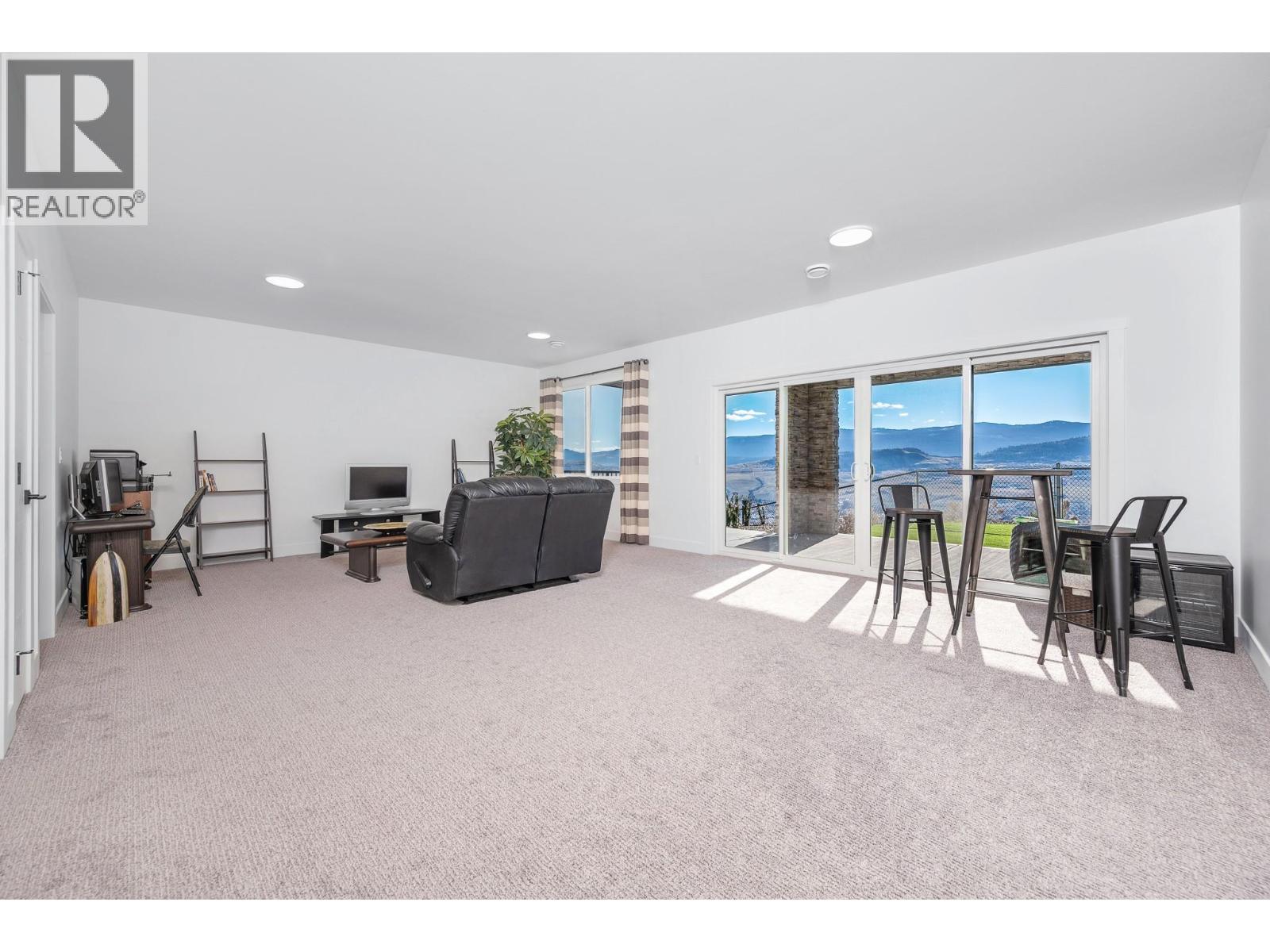 7735 Okanagan Hills Boulevard Unit# 6, Vernon, British Columbia  V1H 0A7 - Photo 27 - 10376080