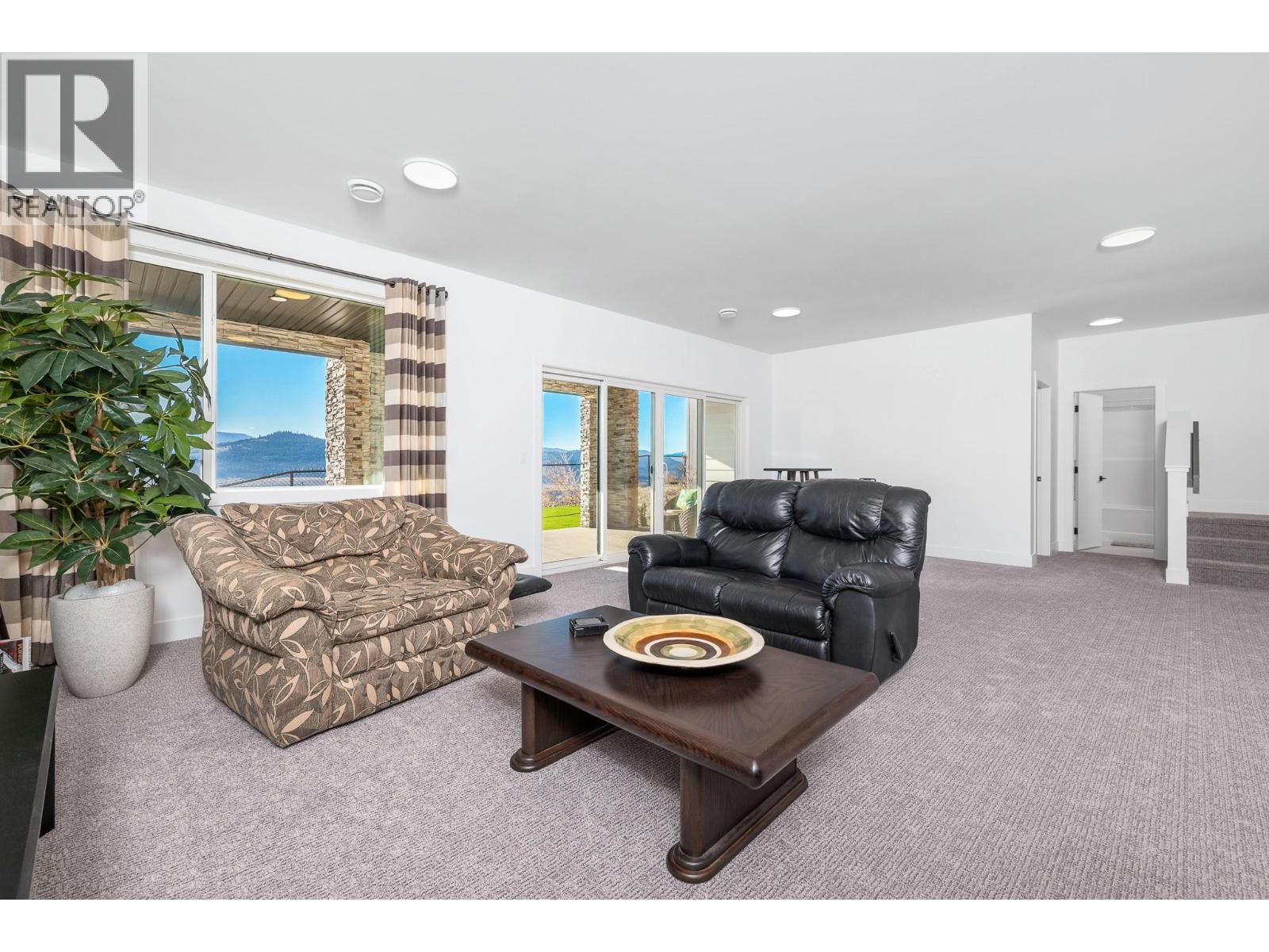 7735 Okanagan Hills Boulevard Unit# 6, Vernon, British Columbia  V1H 0A7 - Photo 29 - 10376080