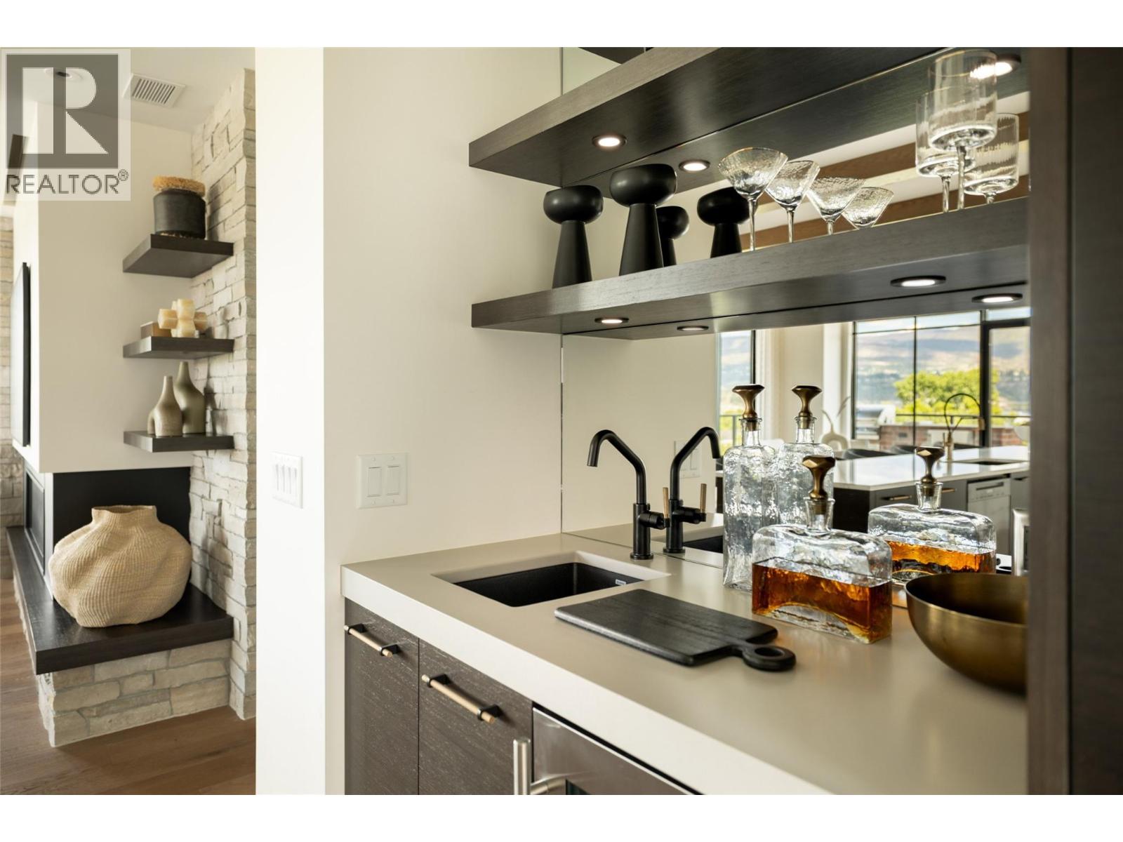 460 Groves Avenue Unit# 601, Kelowna, British Columbia  V1Y 4Y5 - Photo 18 - 10375896