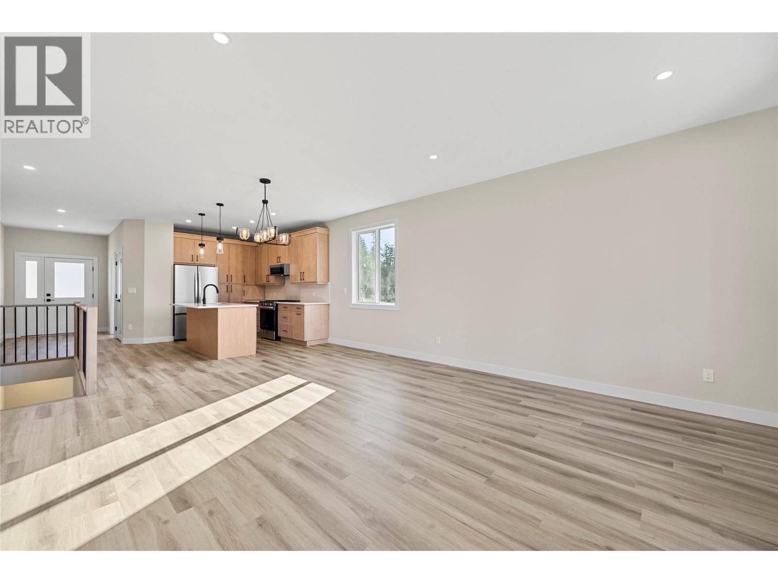 2951 27 Street Ne, Salmon Arm, British Columbia  V1E 2Z7 - Photo 16 - 10375689