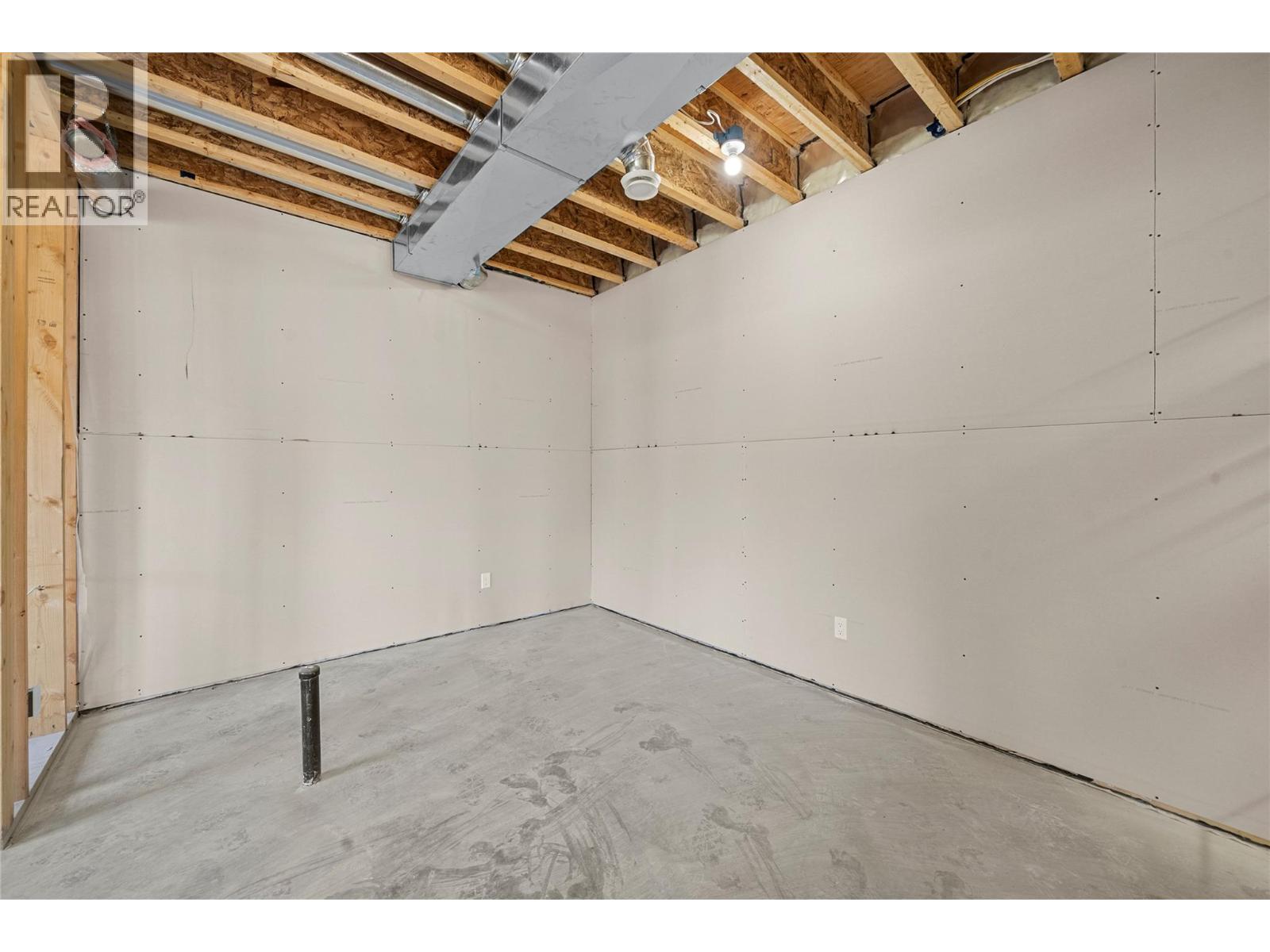 2951 27 Street Ne, Salmon Arm, British Columbia  V1E 2Z7 - Photo 42 - 10375689