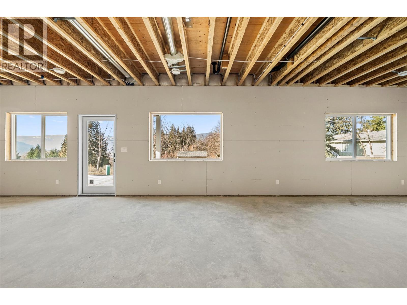 2951 27 Street Ne, Salmon Arm, British Columbia  V1E 2Z7 - Photo 45 - 10375689