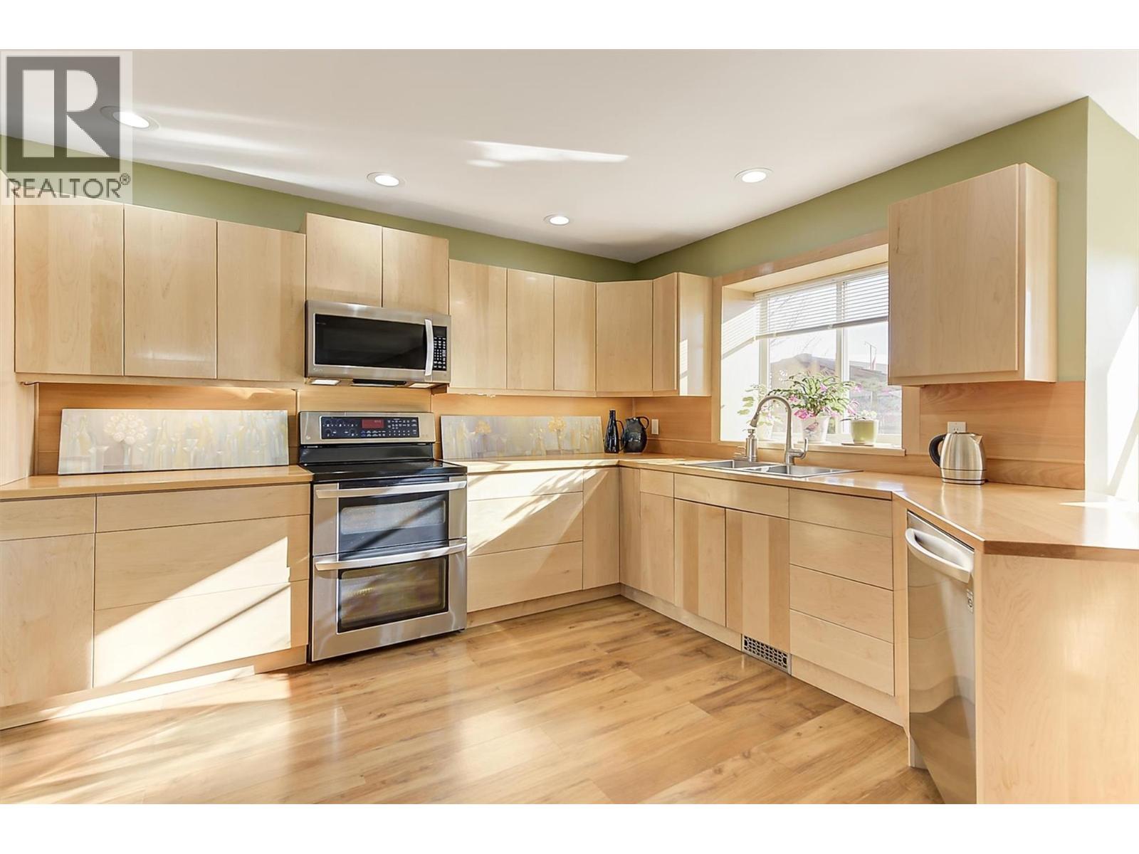 5174 Morrison Crescent, Peachland, British Columbia  V0H 1X2 - Photo 46 - 10374922