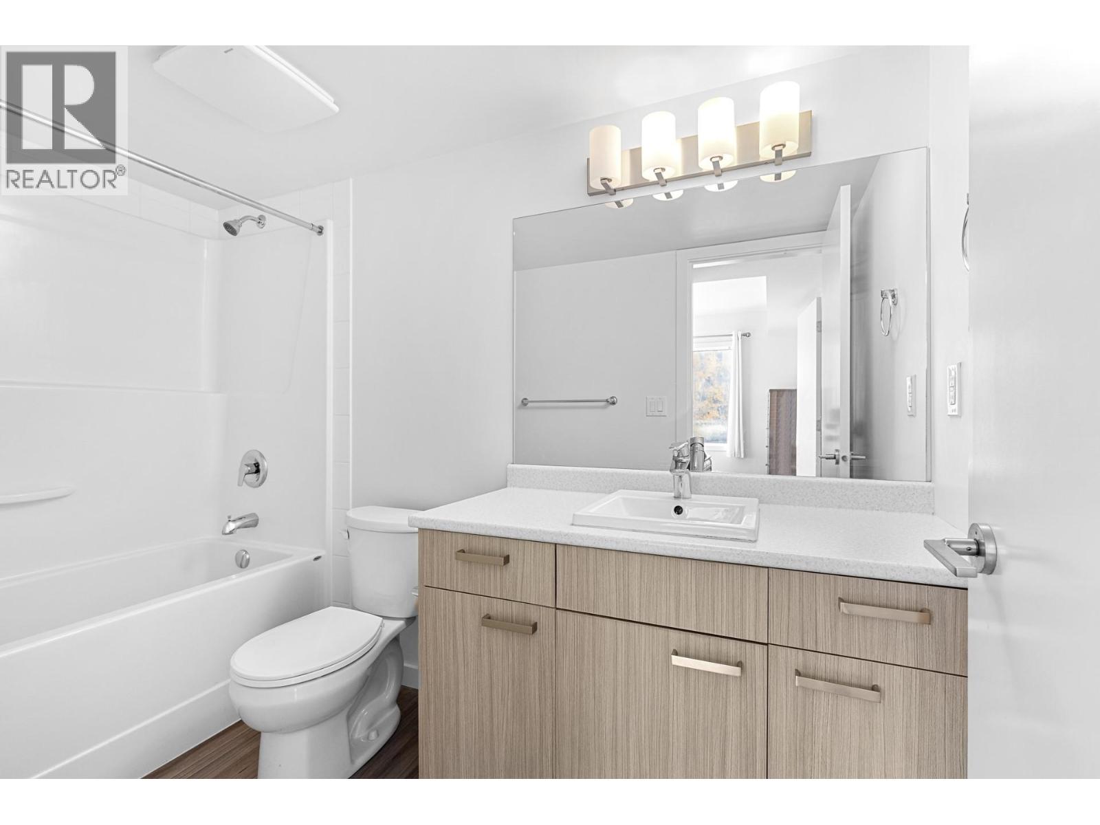 775 Academy Way Unit# 106, Kelowna, British Columbia  V1V 0A5 - Photo 13 - 10376374