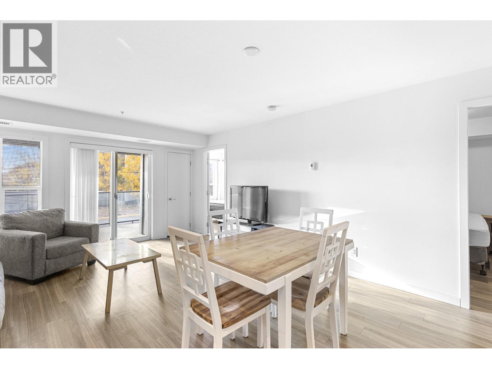 775 Academy Way Unit# 106, Kelowna, British Columbia  V1V 0A5 - Photo 6 - 10376374